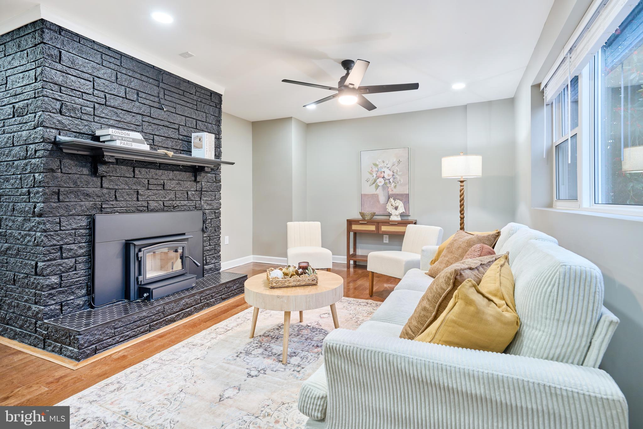 BROOKE-JANE MANOR - Residential