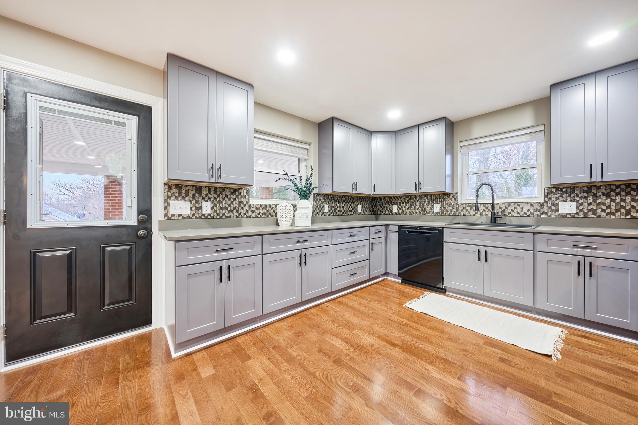 BROOKE-JANE MANOR - Residential