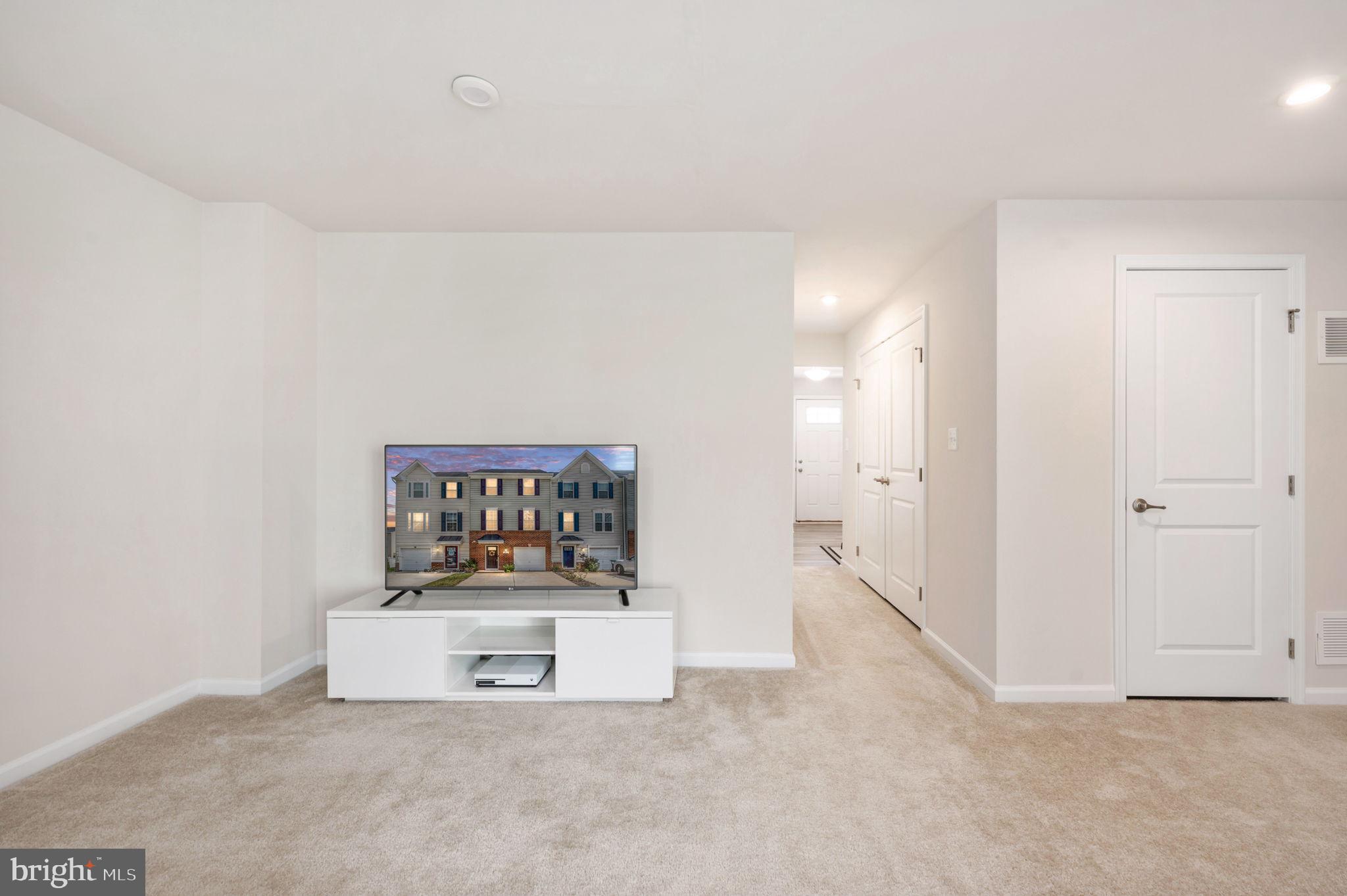 RAPPAHANNOCK LANDING - Residential