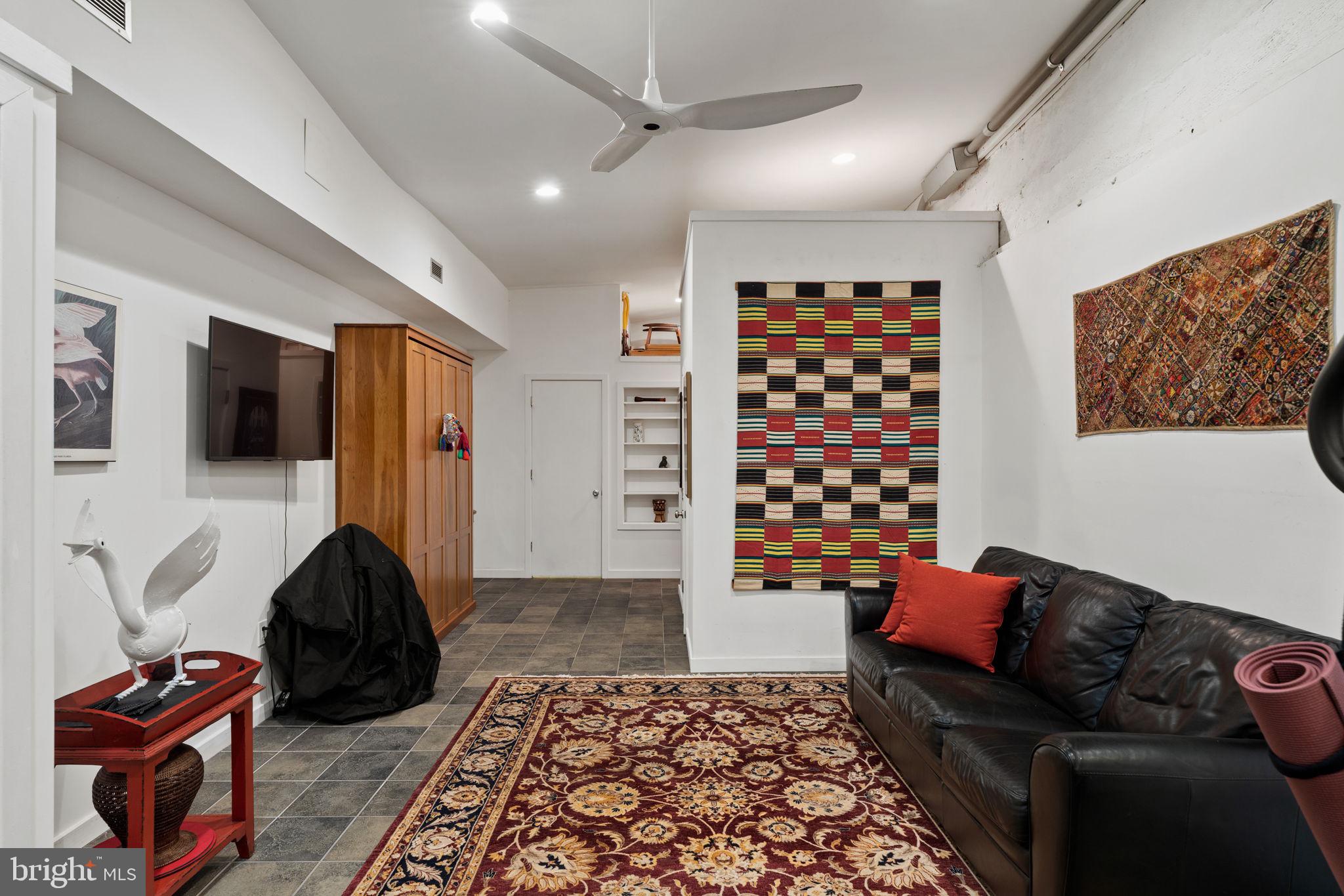 OLD CITY - Residential