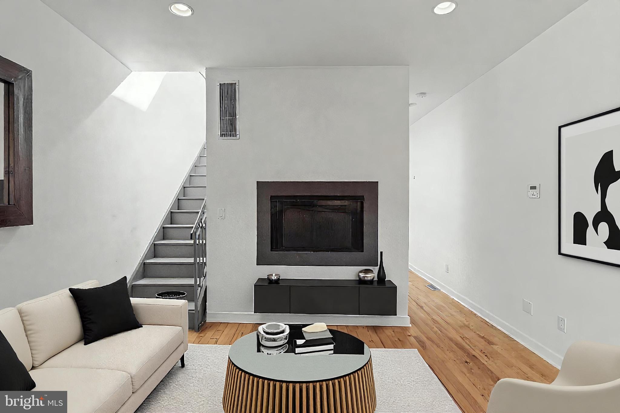 OLD CITY - Residential