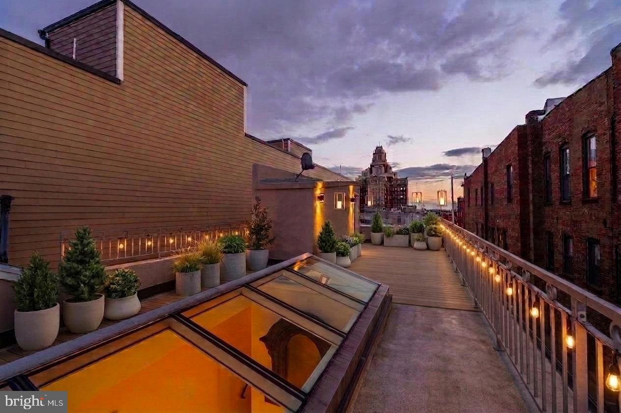 OLD CITY - Residential