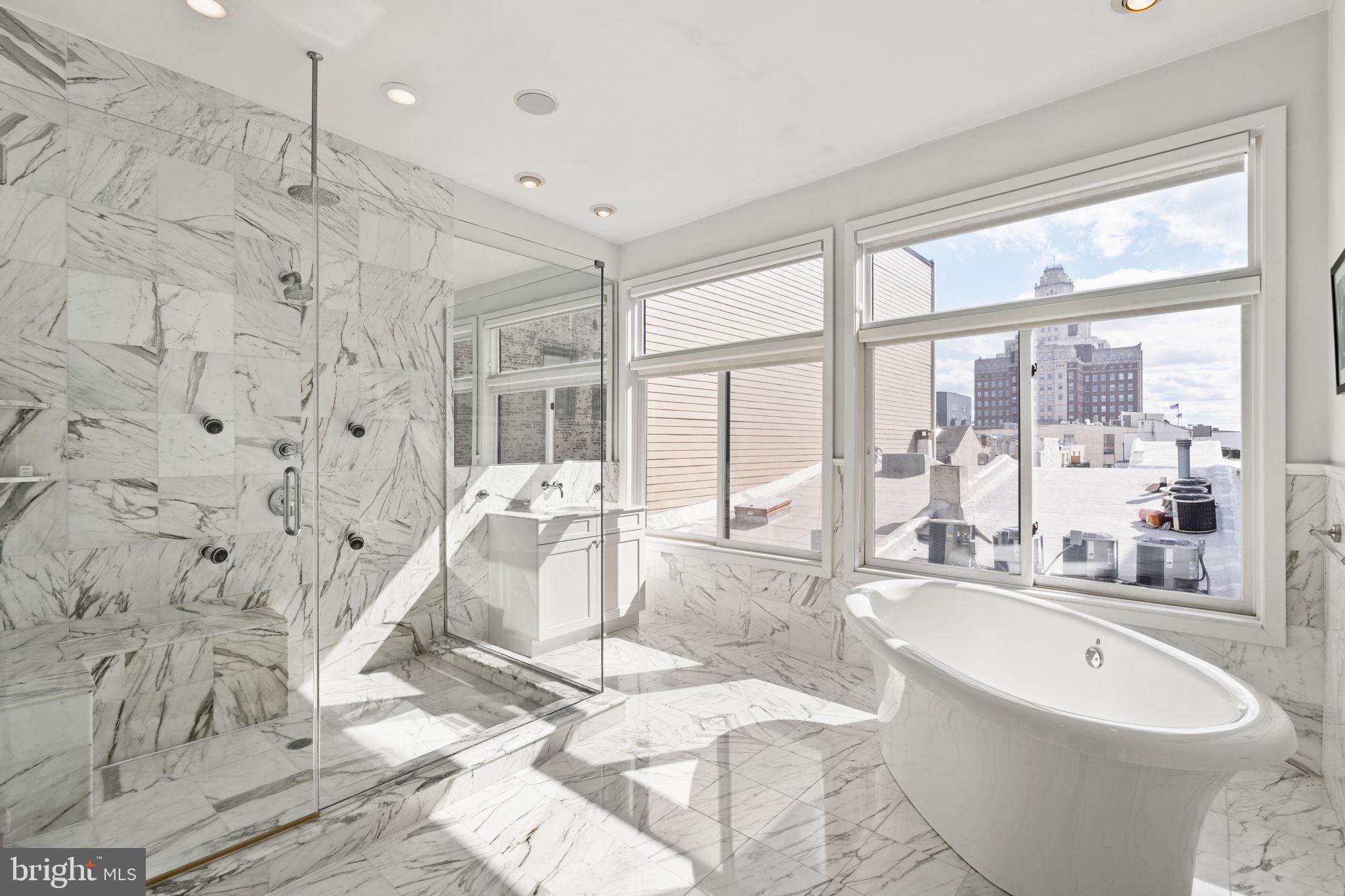 OLD CITY - Residential