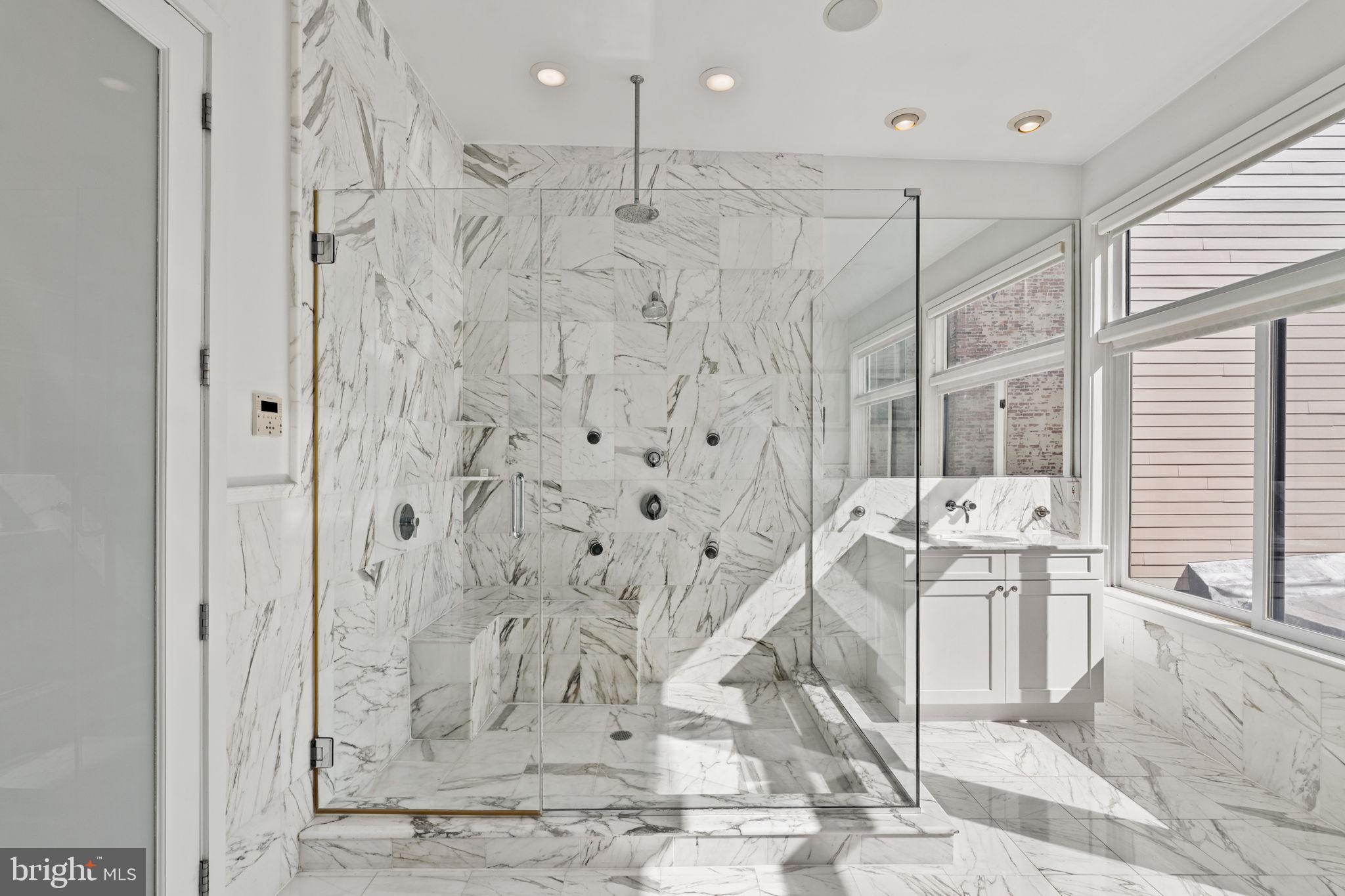 OLD CITY - Residential