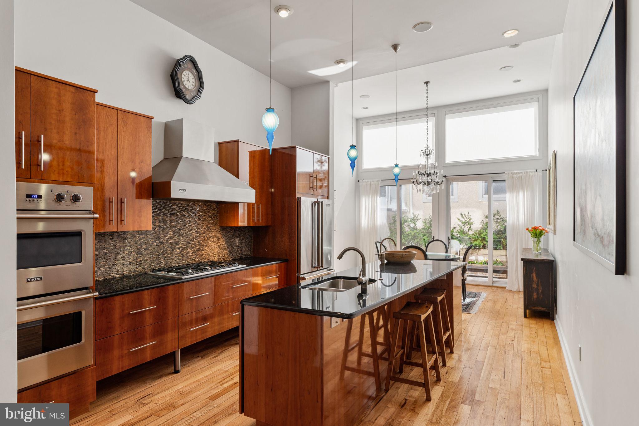 OLD CITY - Residential