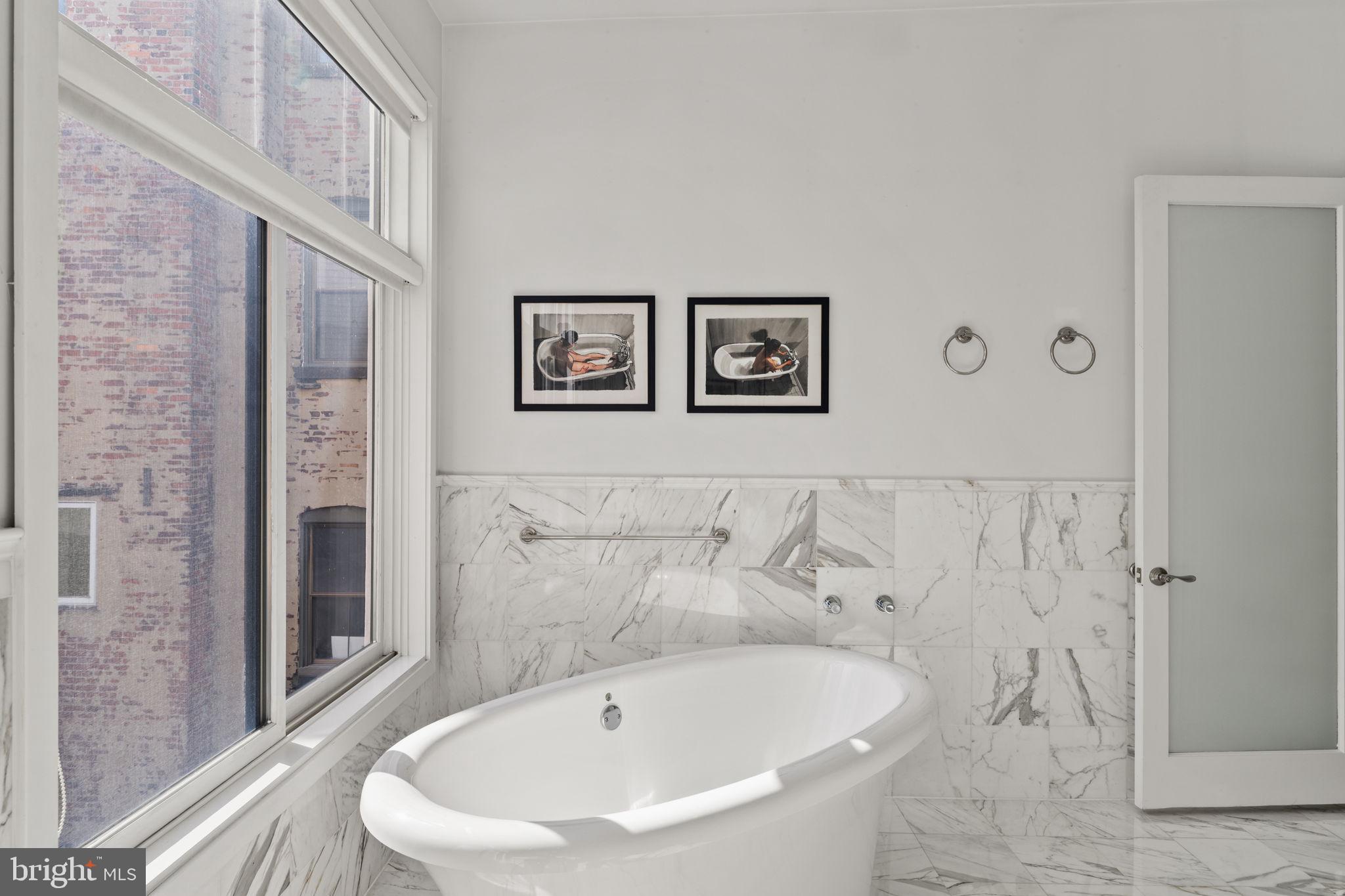 OLD CITY - Residential