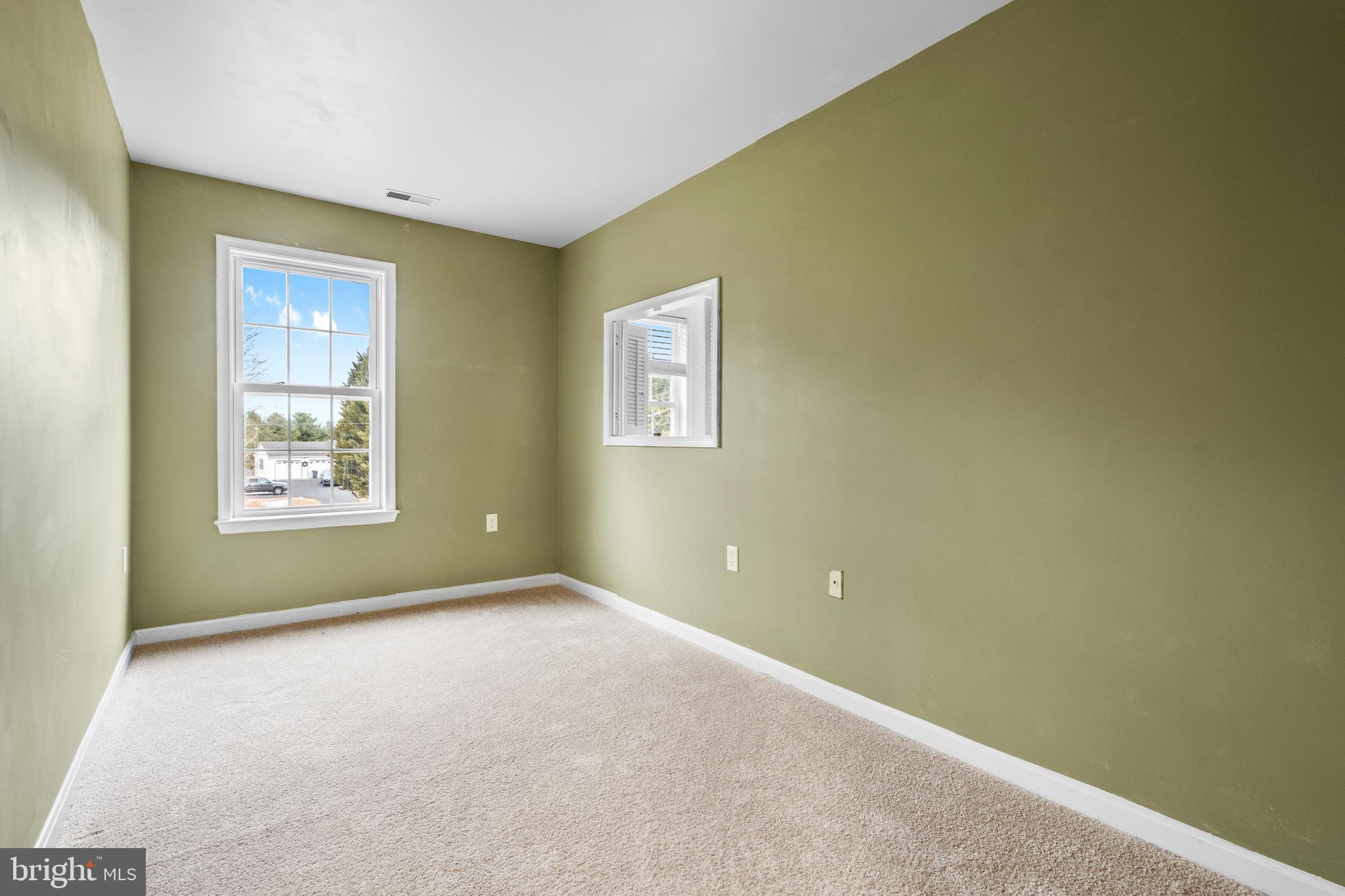 LEISURE ACRES - Residential