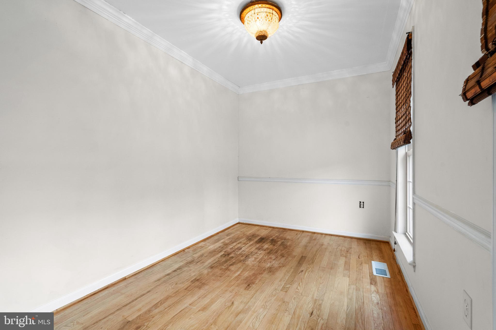 LEISURE ACRES - Residential