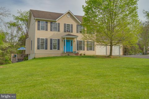 280 LEISURE WAY SHEPHERDSTOWN WV 25443