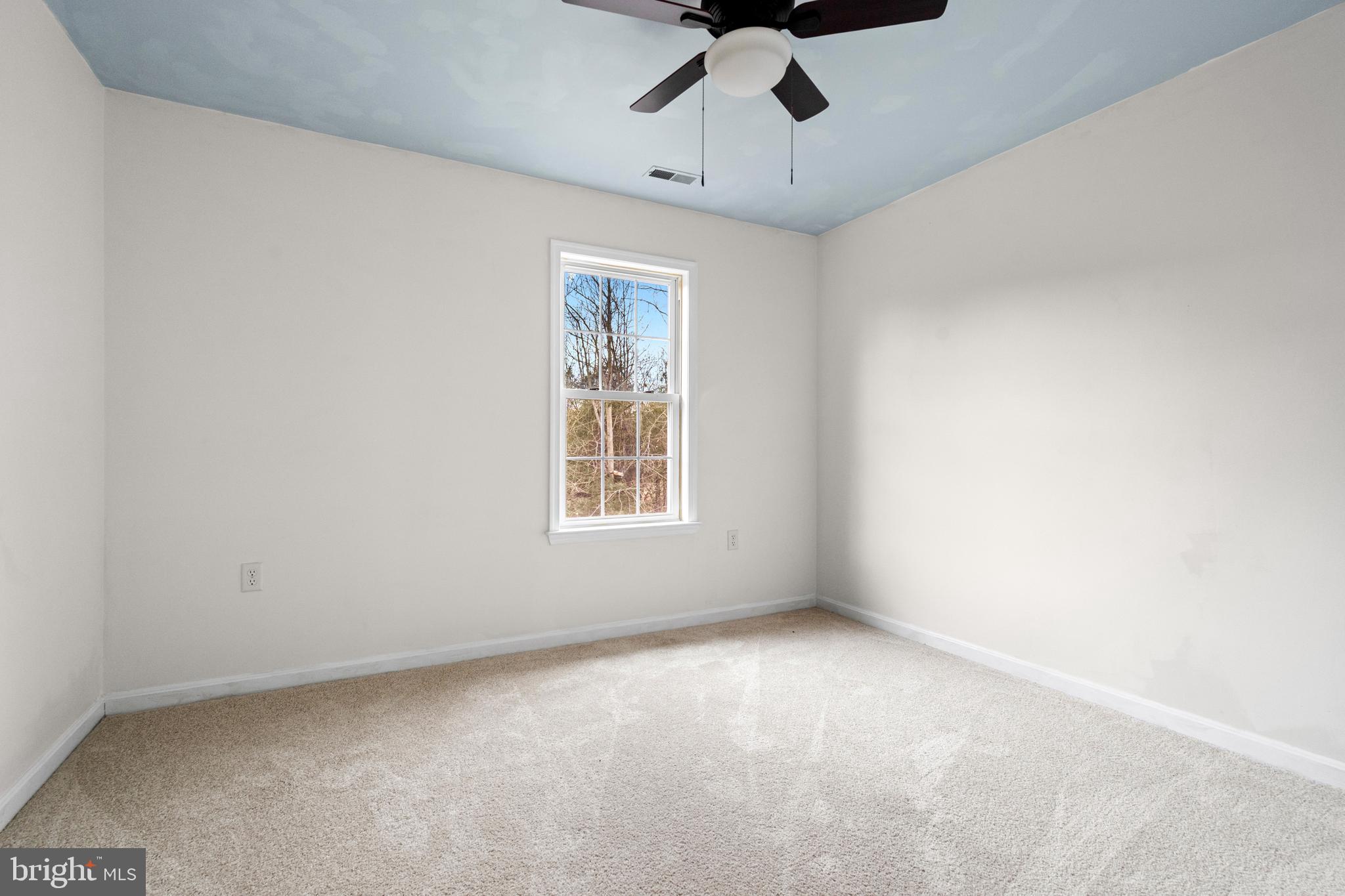 LEISURE ACRES - Residential