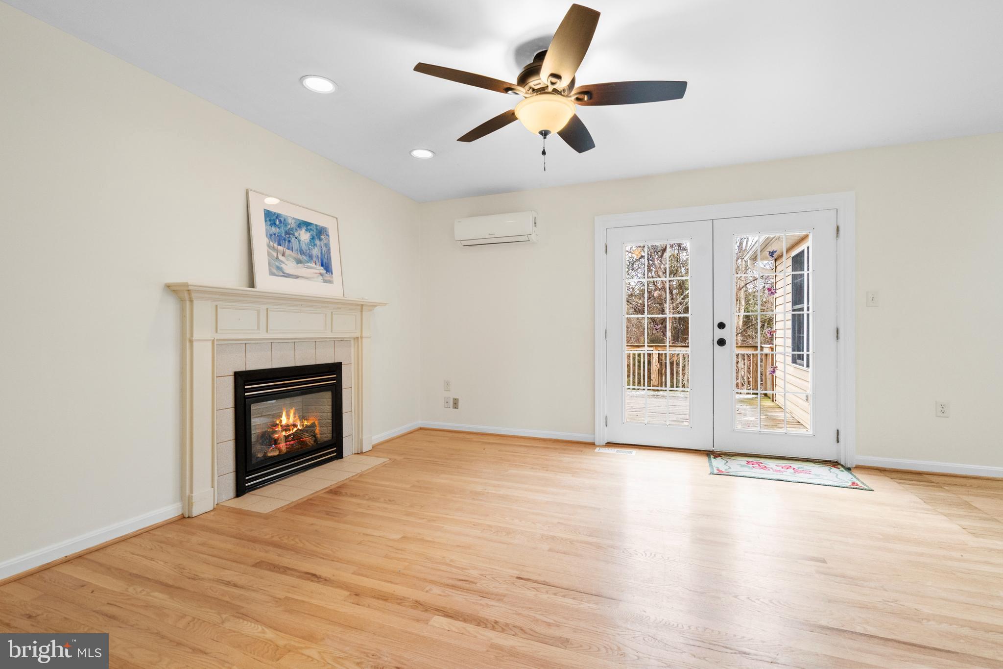 LEISURE ACRES - Residential