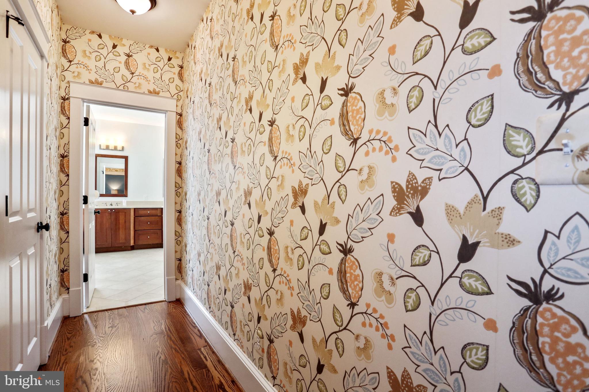 BERKSHIRE OAKWOOD - Residential