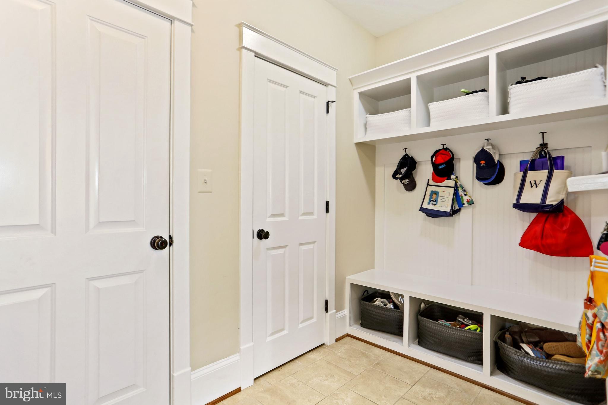 BERKSHIRE OAKWOOD - Residential