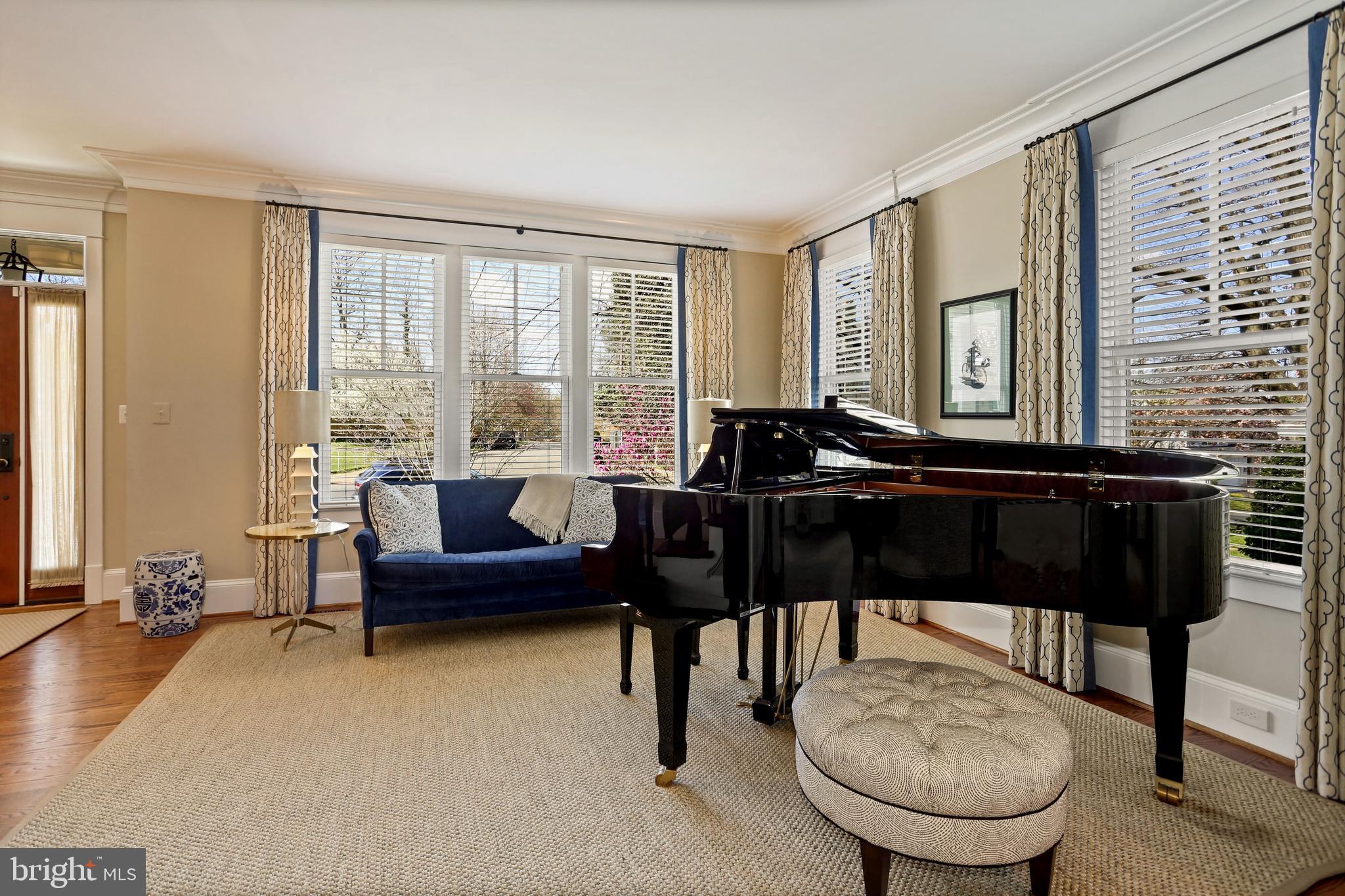 BERKSHIRE OAKWOOD - Residential