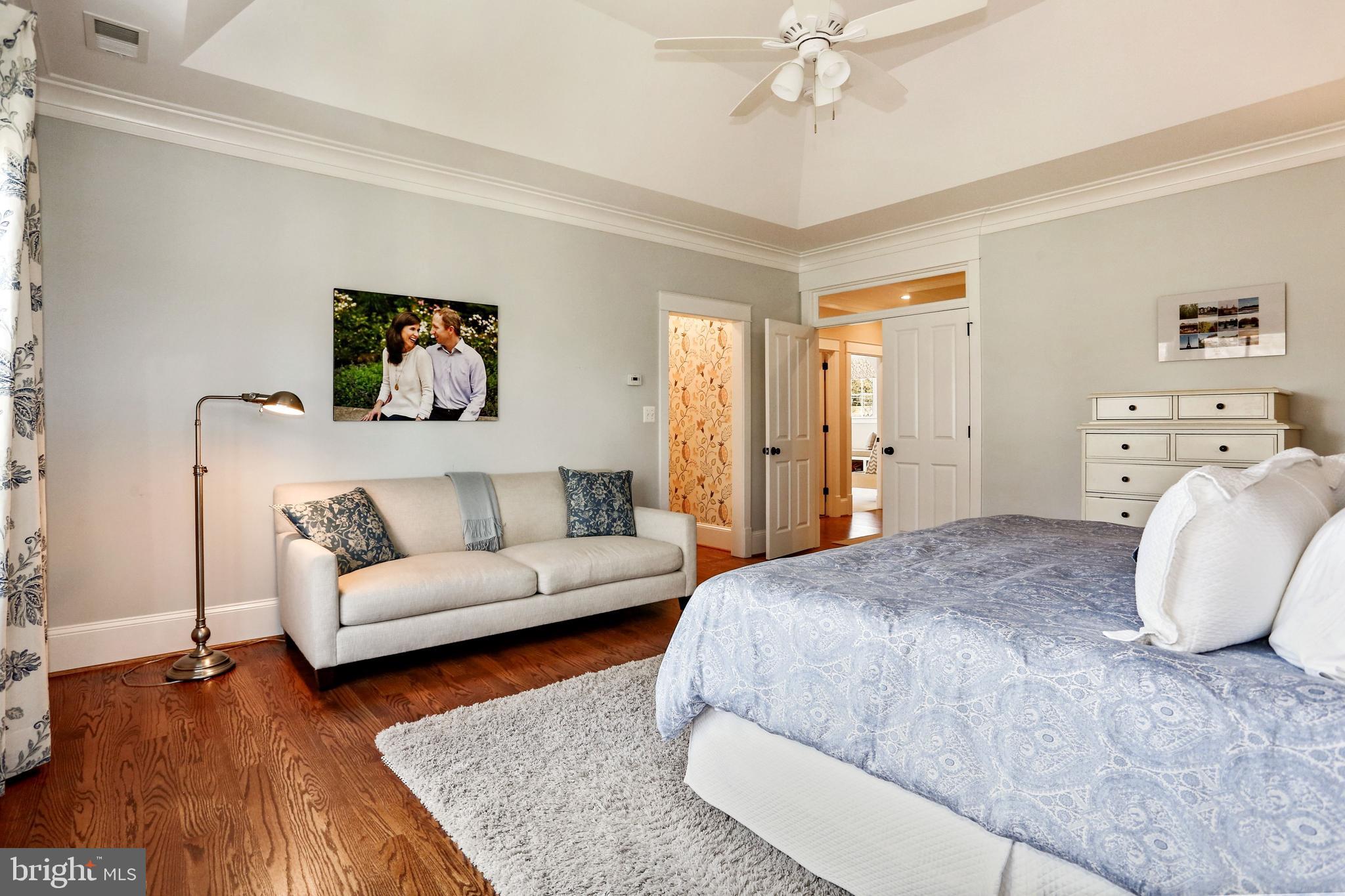 BERKSHIRE OAKWOOD - Residential