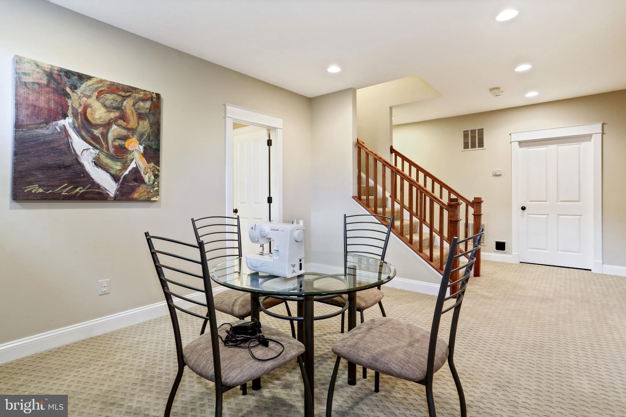 BERKSHIRE OAKWOOD - Residential