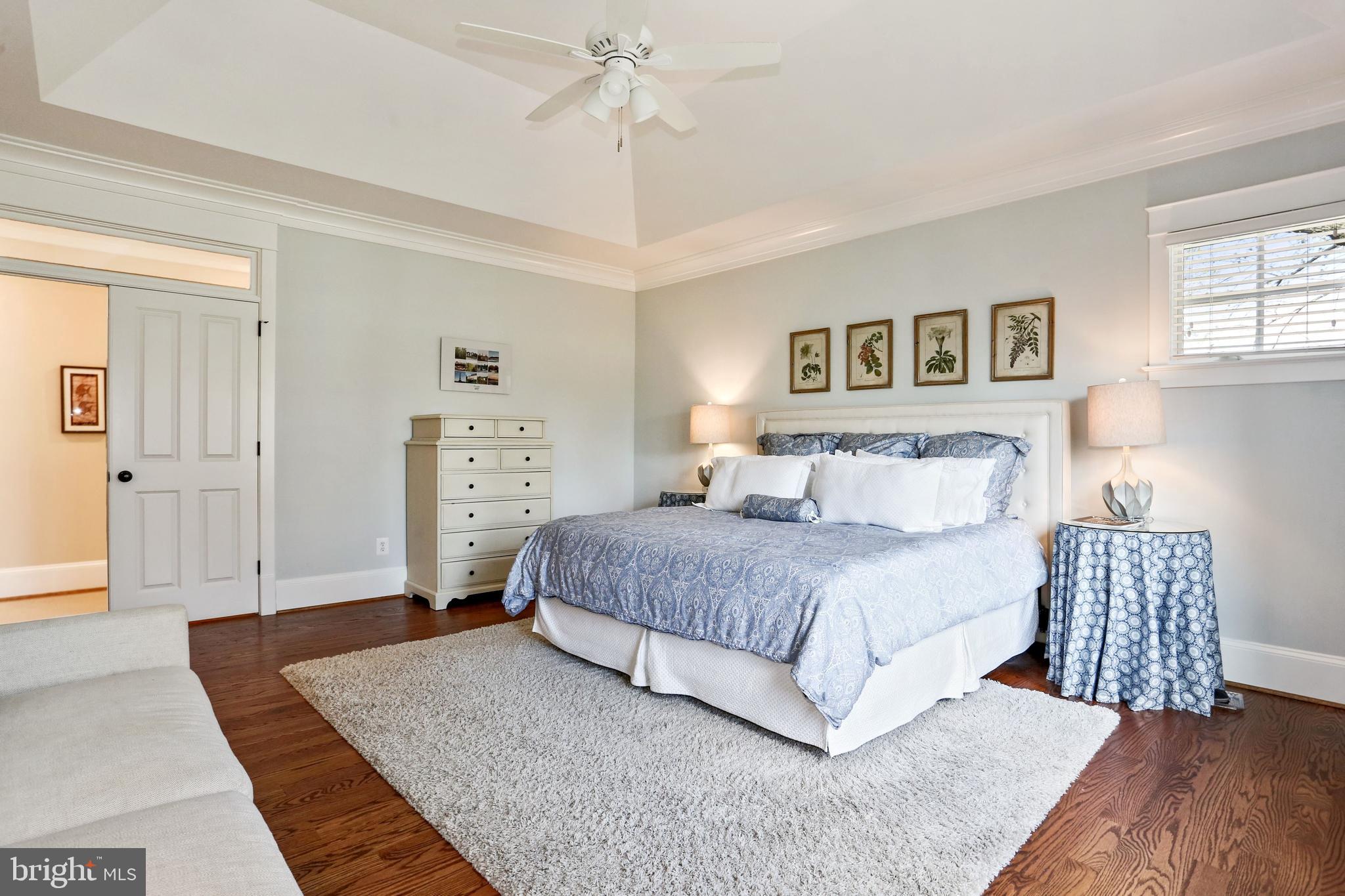 BERKSHIRE OAKWOOD - Residential