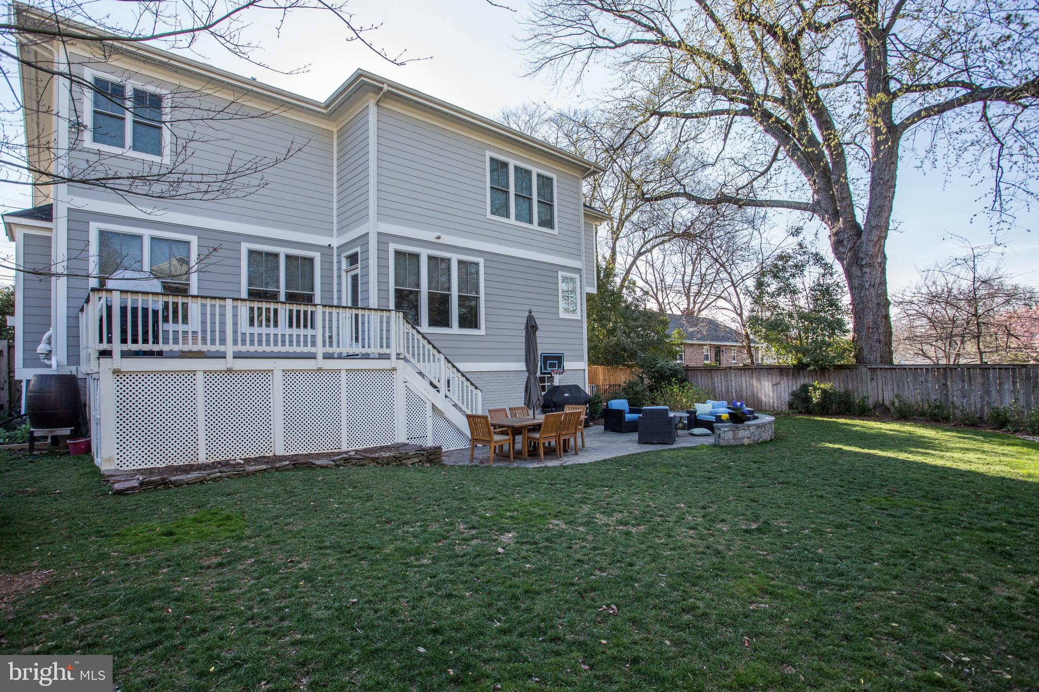 BERKSHIRE OAKWOOD - Residential