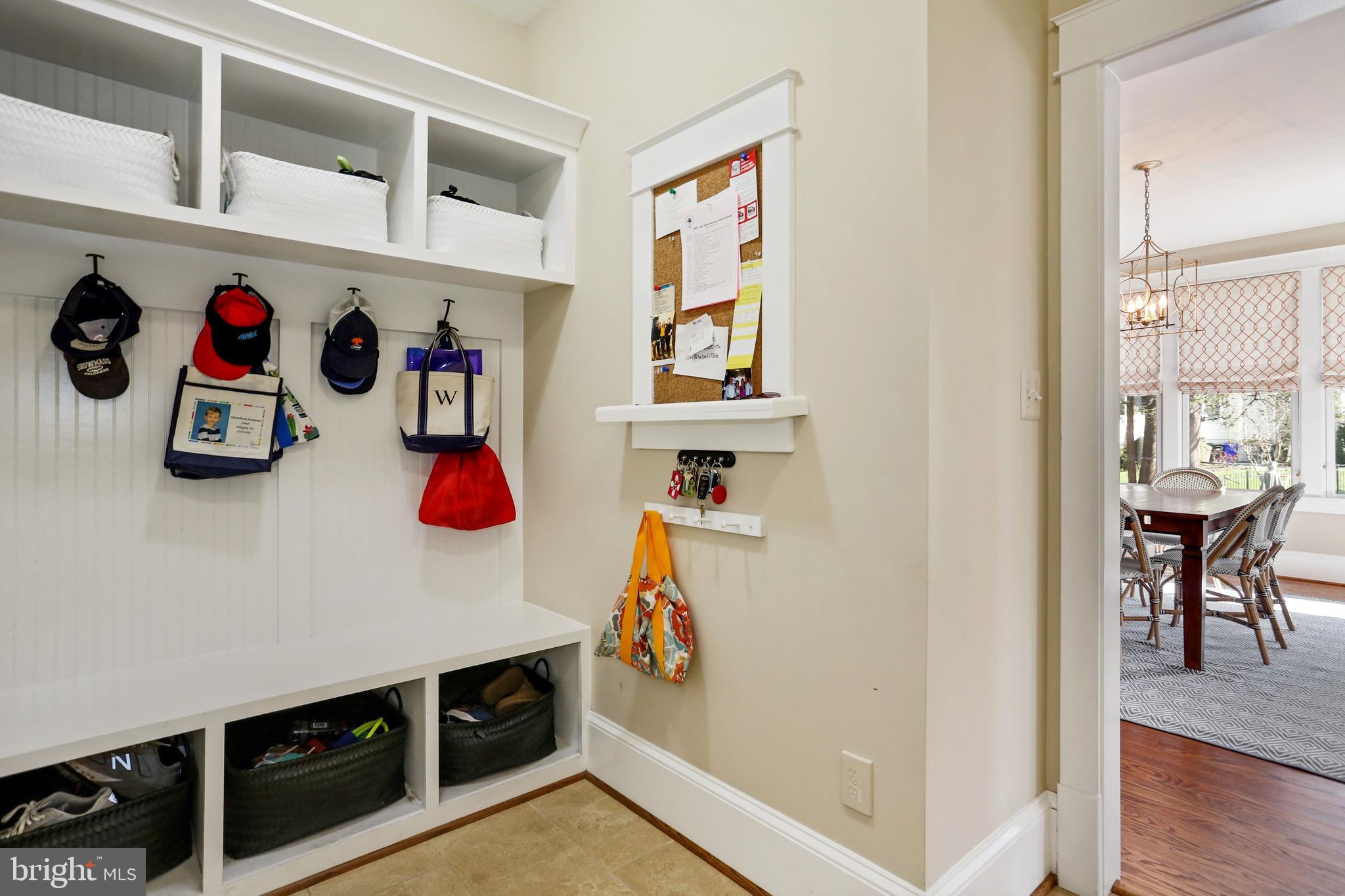 BERKSHIRE OAKWOOD - Residential