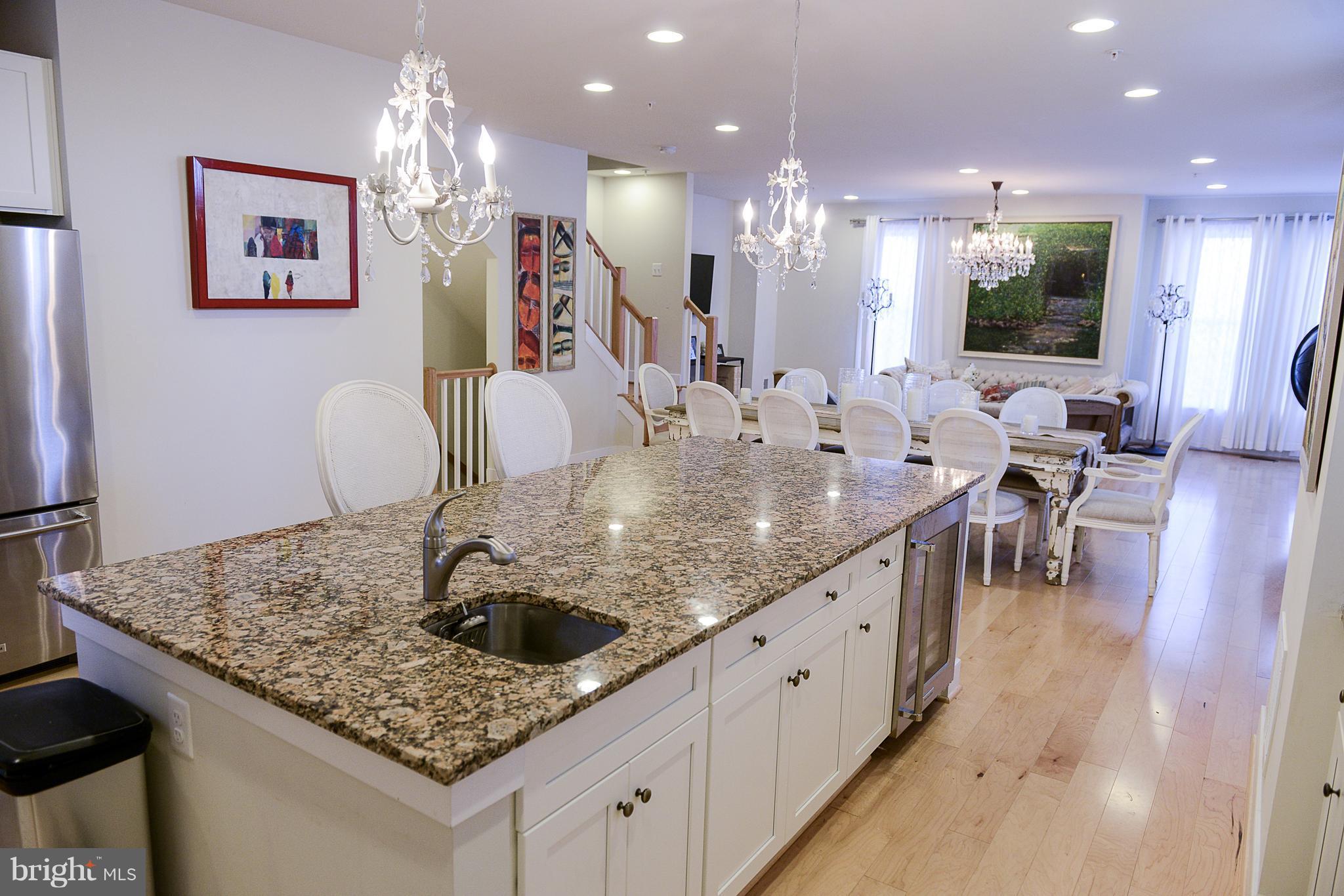 POTOMAC YARD - Residential Lease