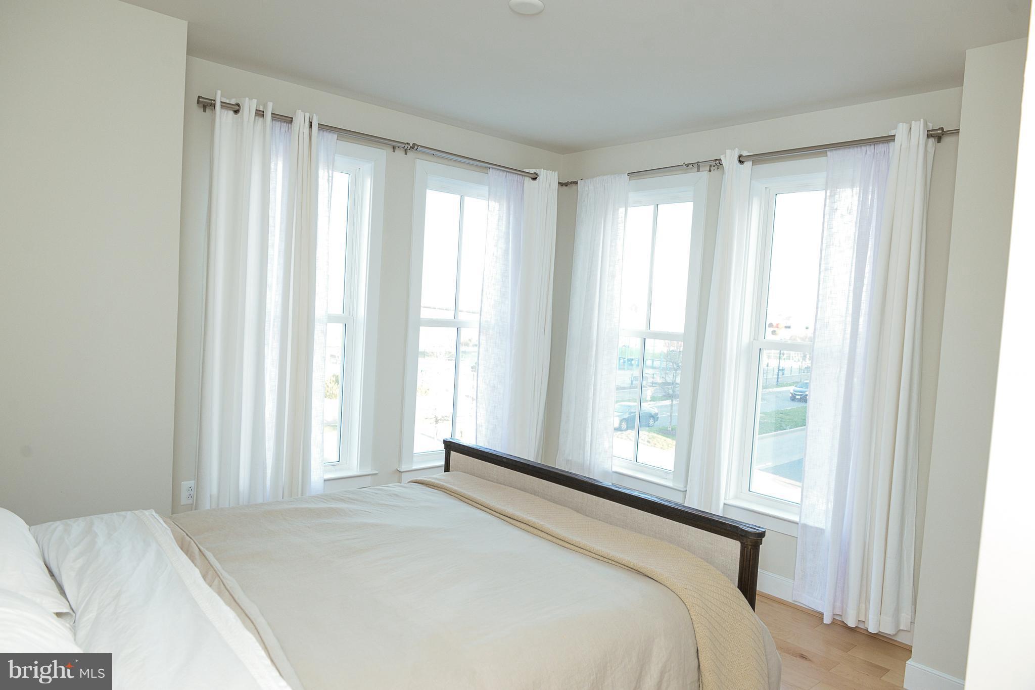 POTOMAC YARD - Residential Lease