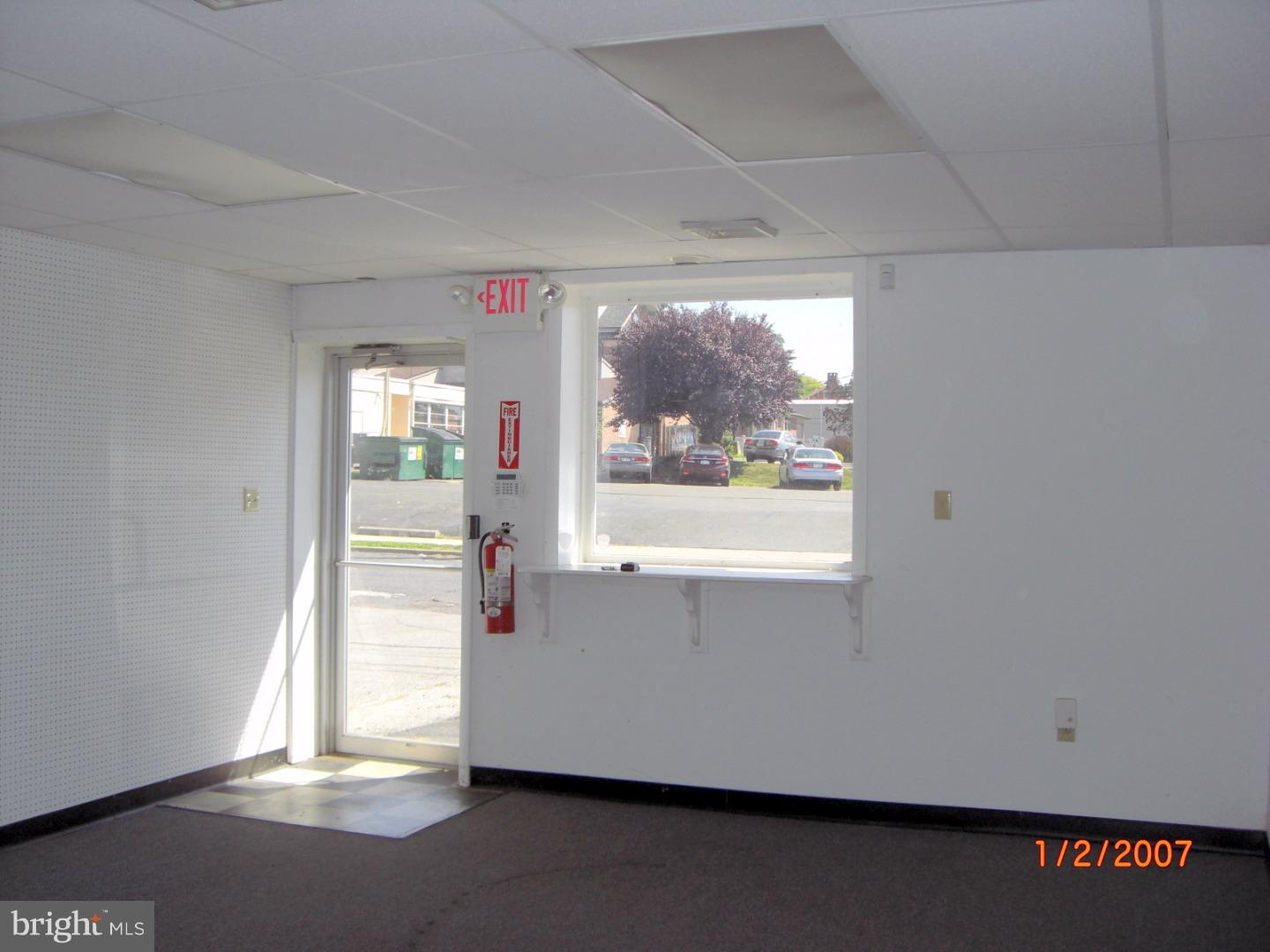 POTTSTOWN - Commercial Sale