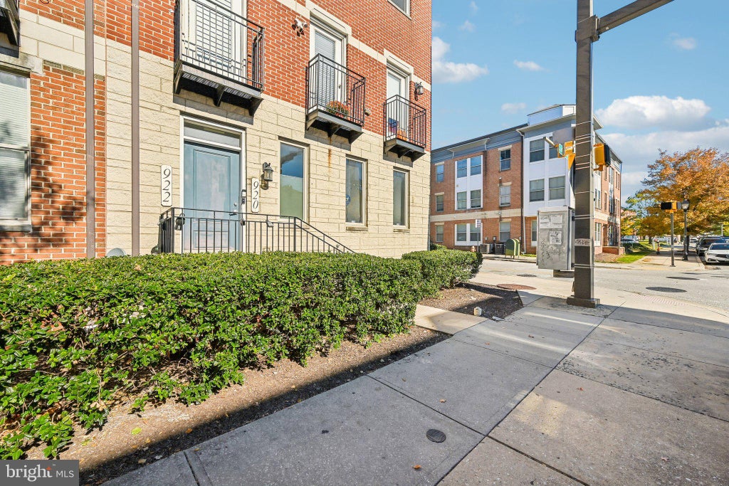 Photo of 922 E Lombard Street #812, BALTIMORE, MD 21202 (MLS # MDBA2235304)