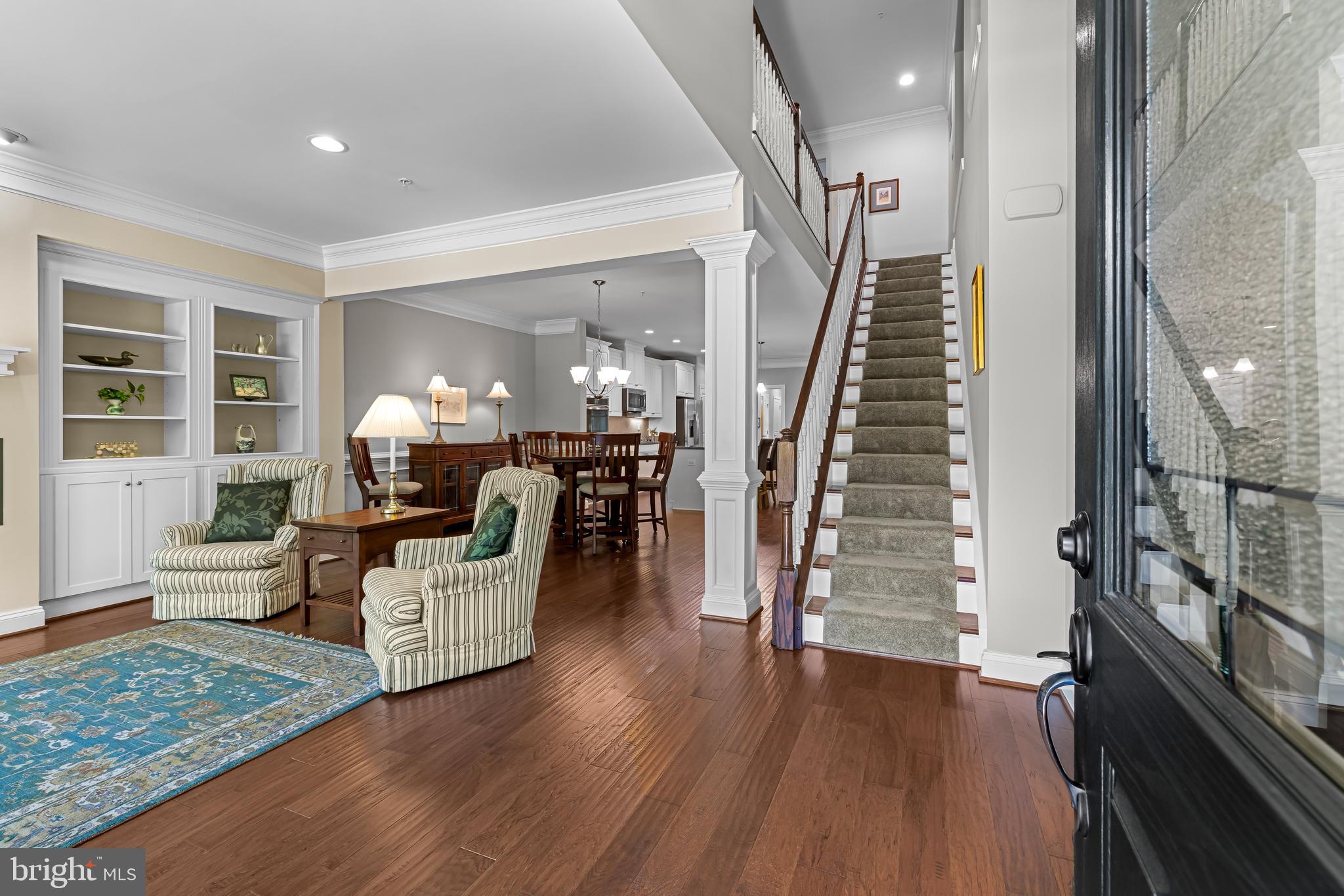 STONELEIGH SUMMIT - Residential
