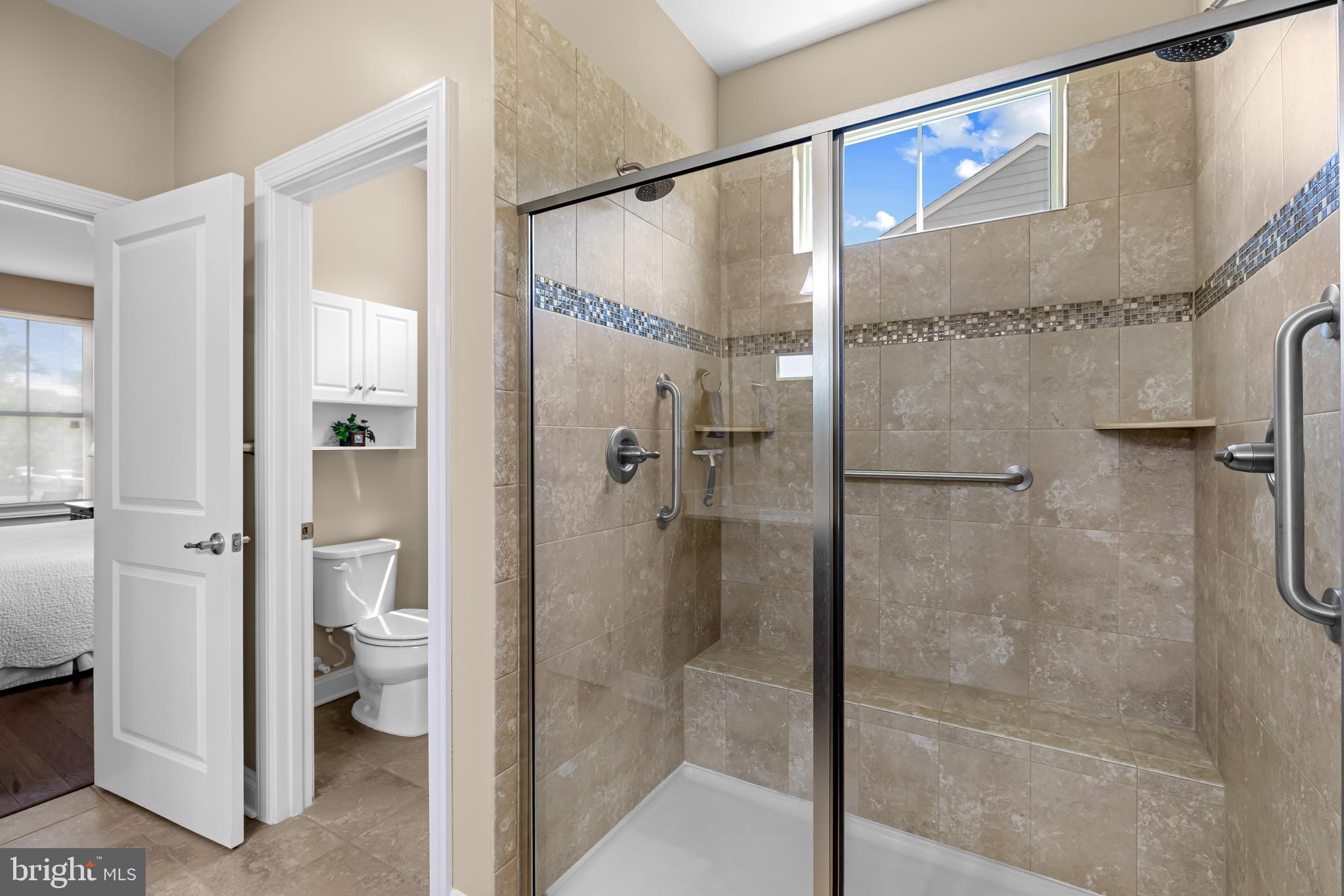 STONELEIGH SUMMIT - Residential