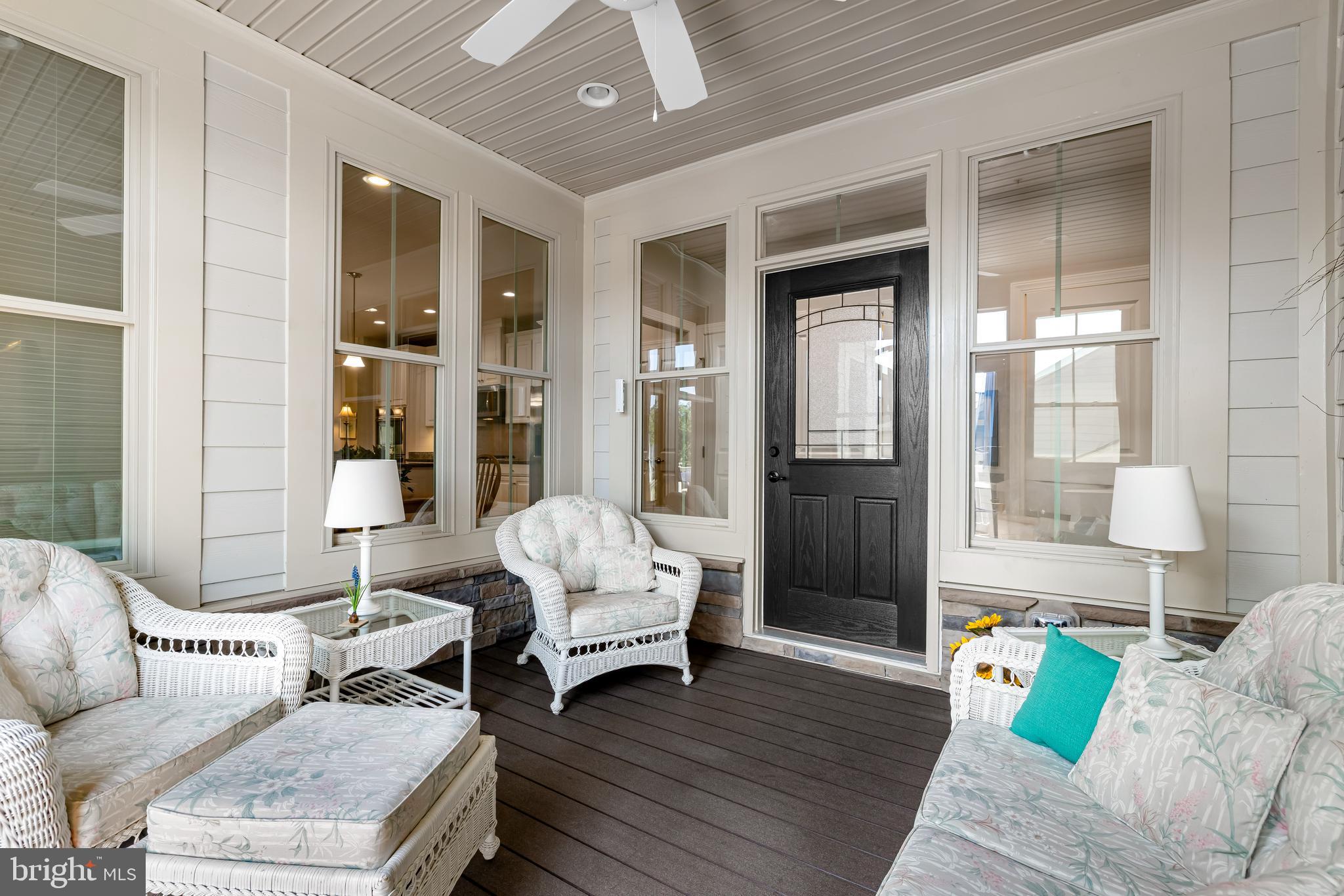 STONELEIGH SUMMIT - Residential