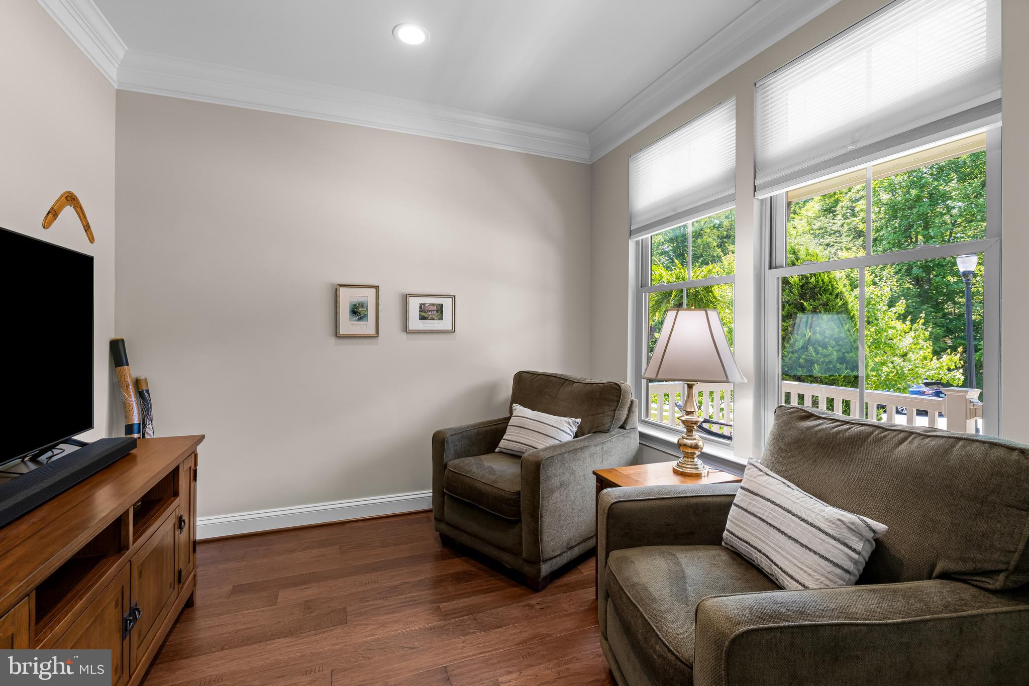 STONELEIGH SUMMIT - Residential