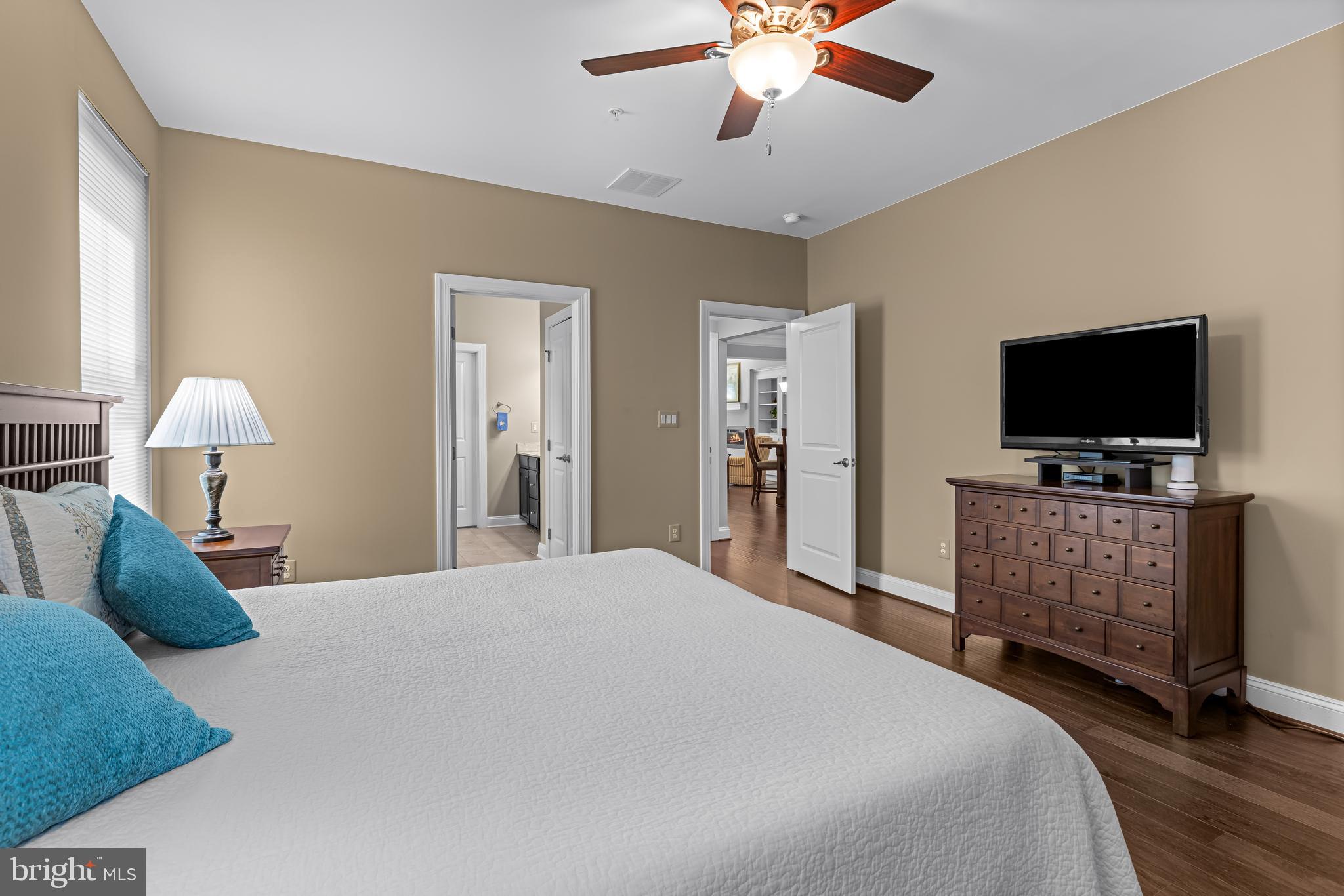 STONELEIGH SUMMIT - Residential