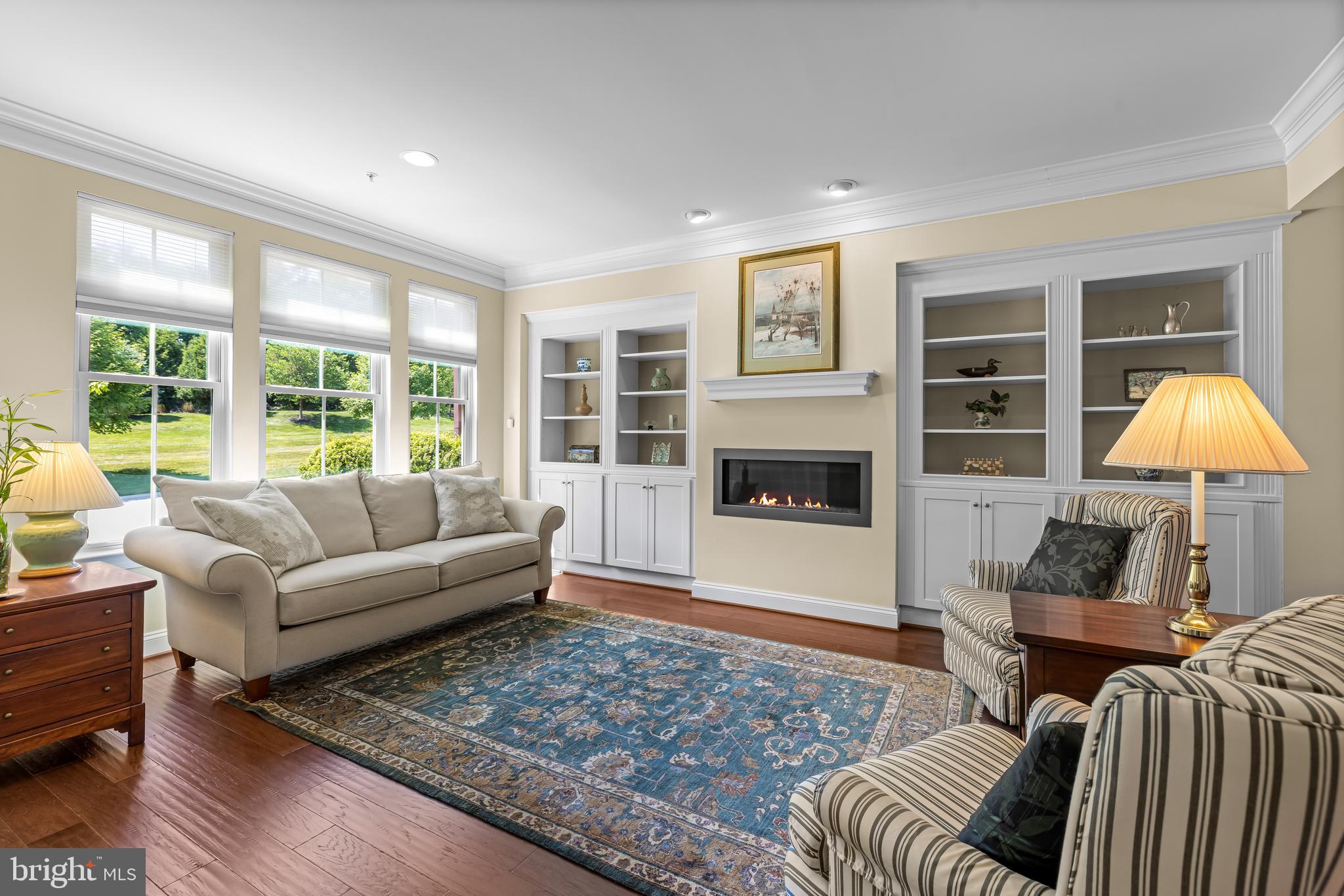 STONELEIGH SUMMIT - Residential