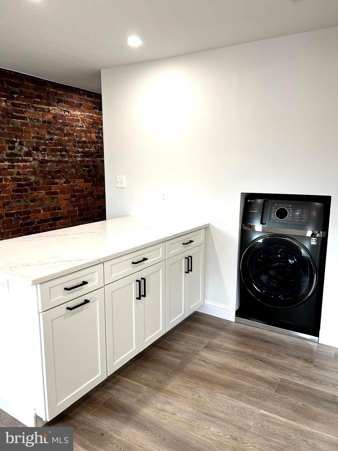 BRYN MAWR - Residential Lease