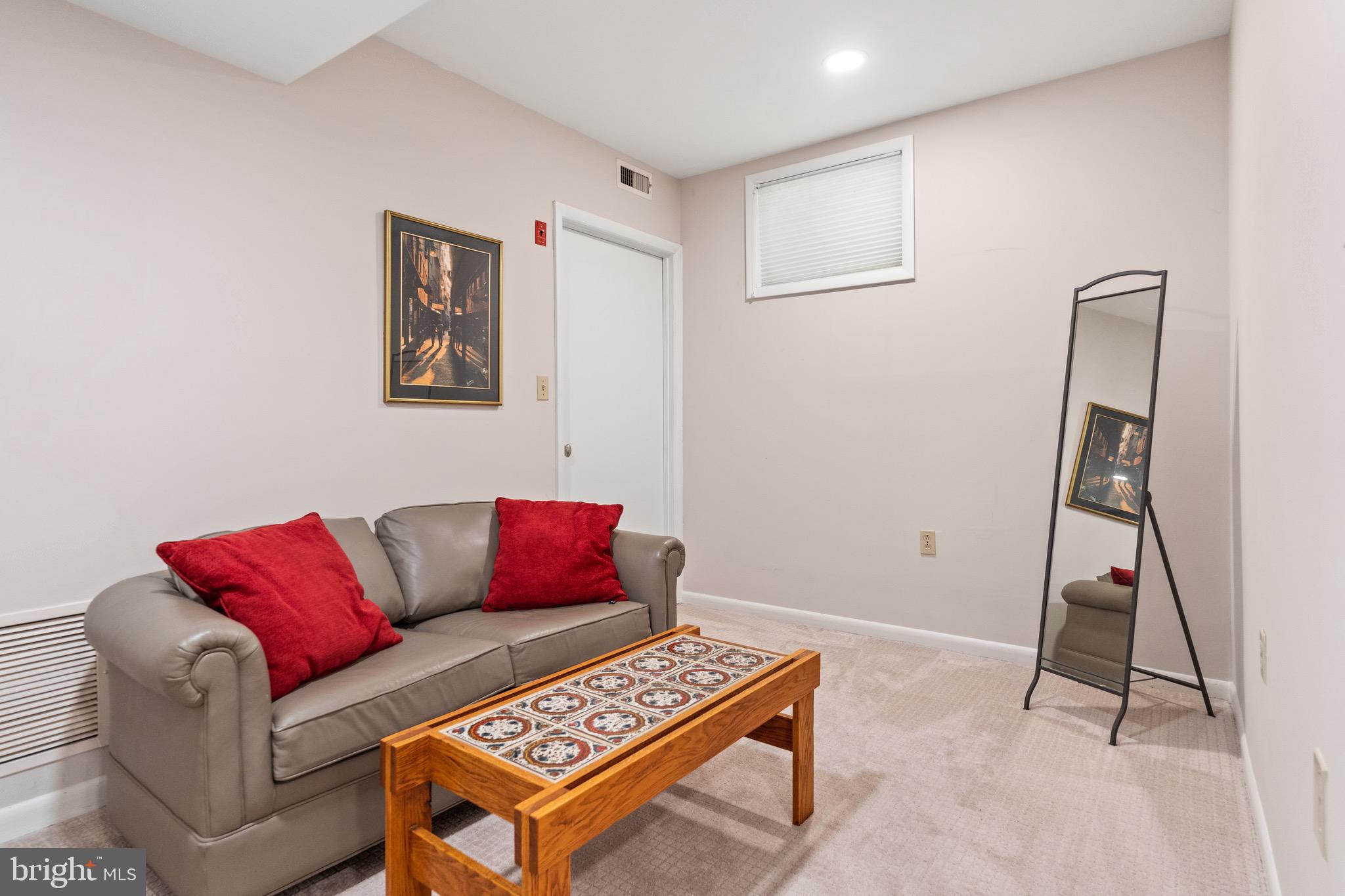 MAZZA WOODS - Residential