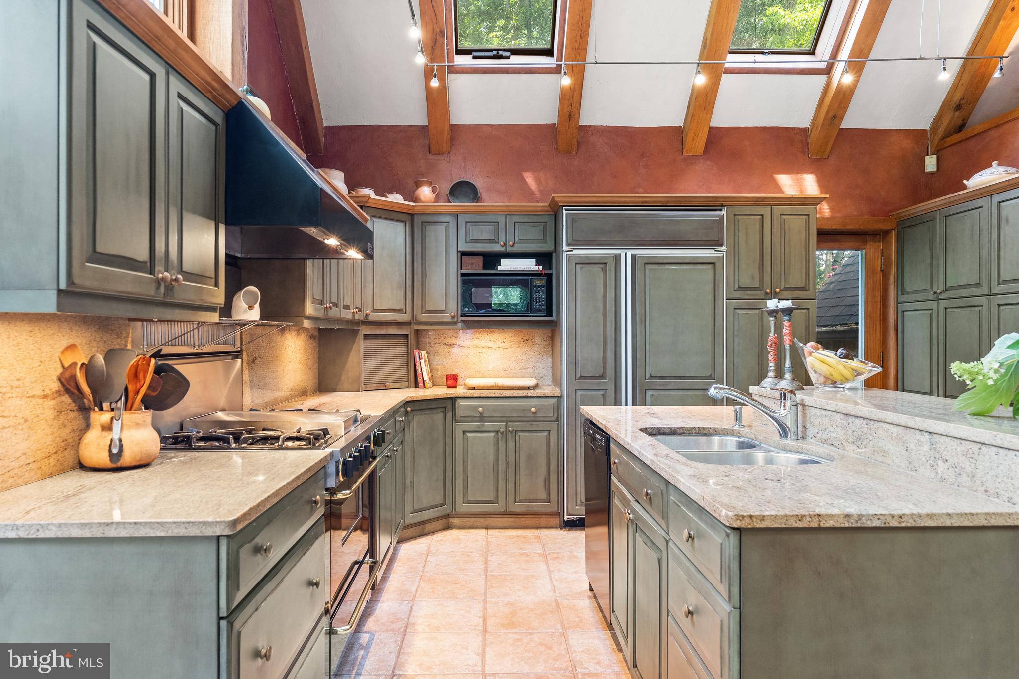 MAZZA WOODS - Residential