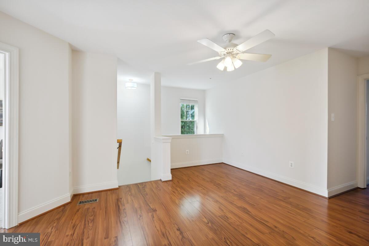 QUINCE ORCHARD PARK - Residential