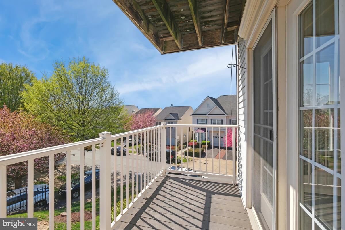 QUINCE ORCHARD PARK - Residential