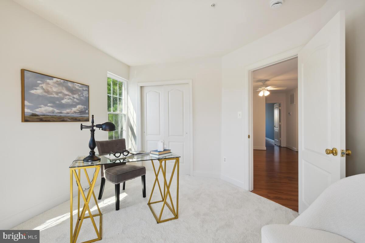 QUINCE ORCHARD PARK - Residential