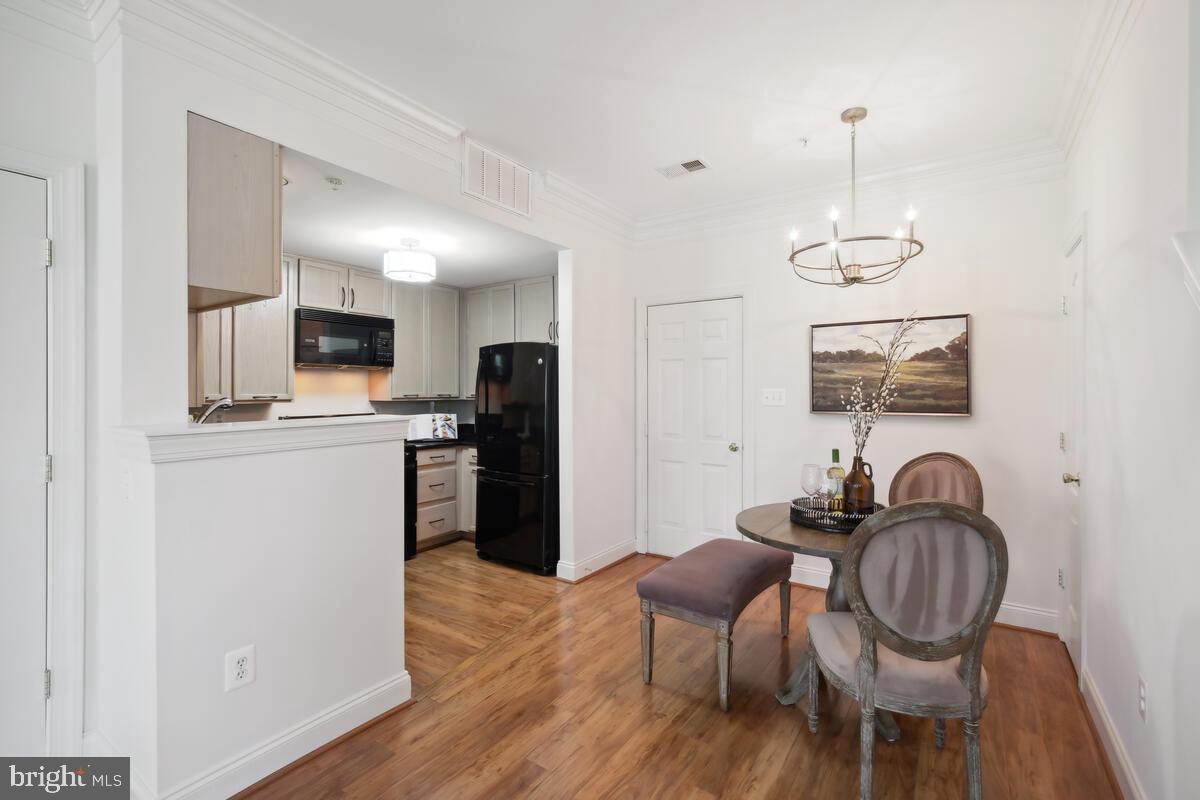 QUINCE ORCHARD PARK - Residential