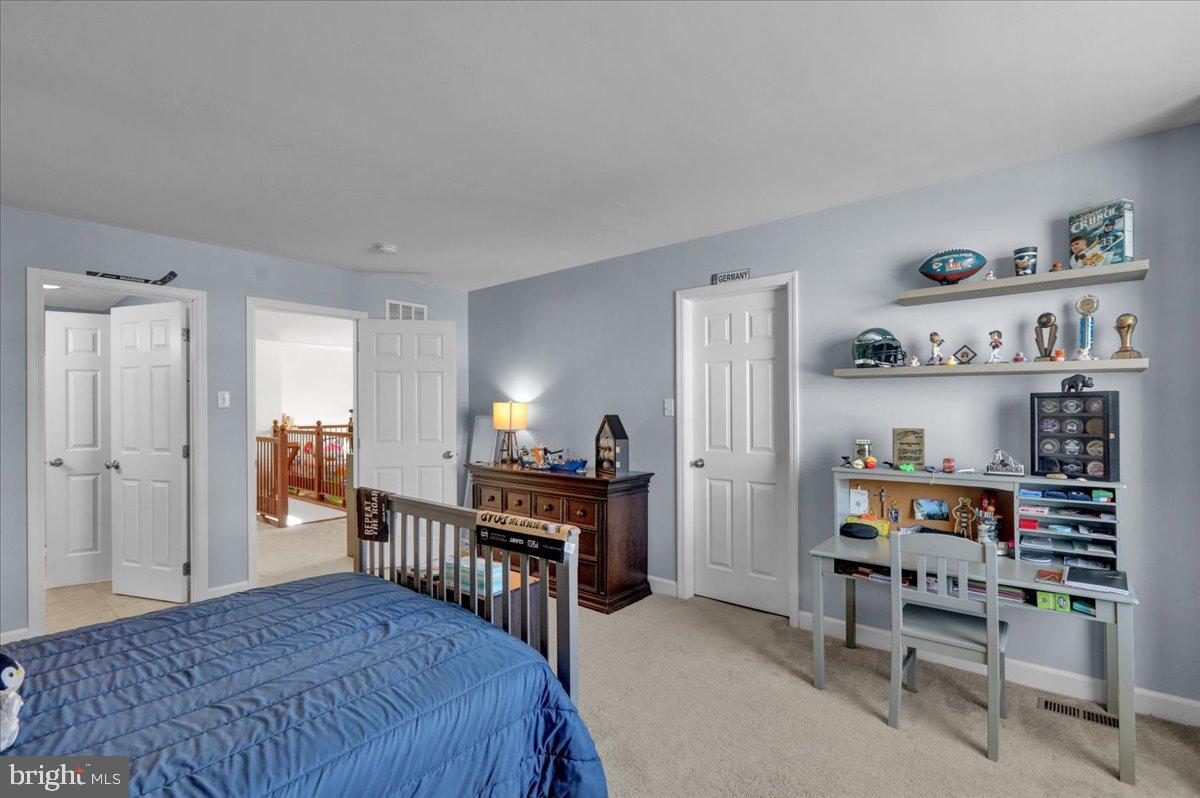 GREEN VALLEY WEST - Residential