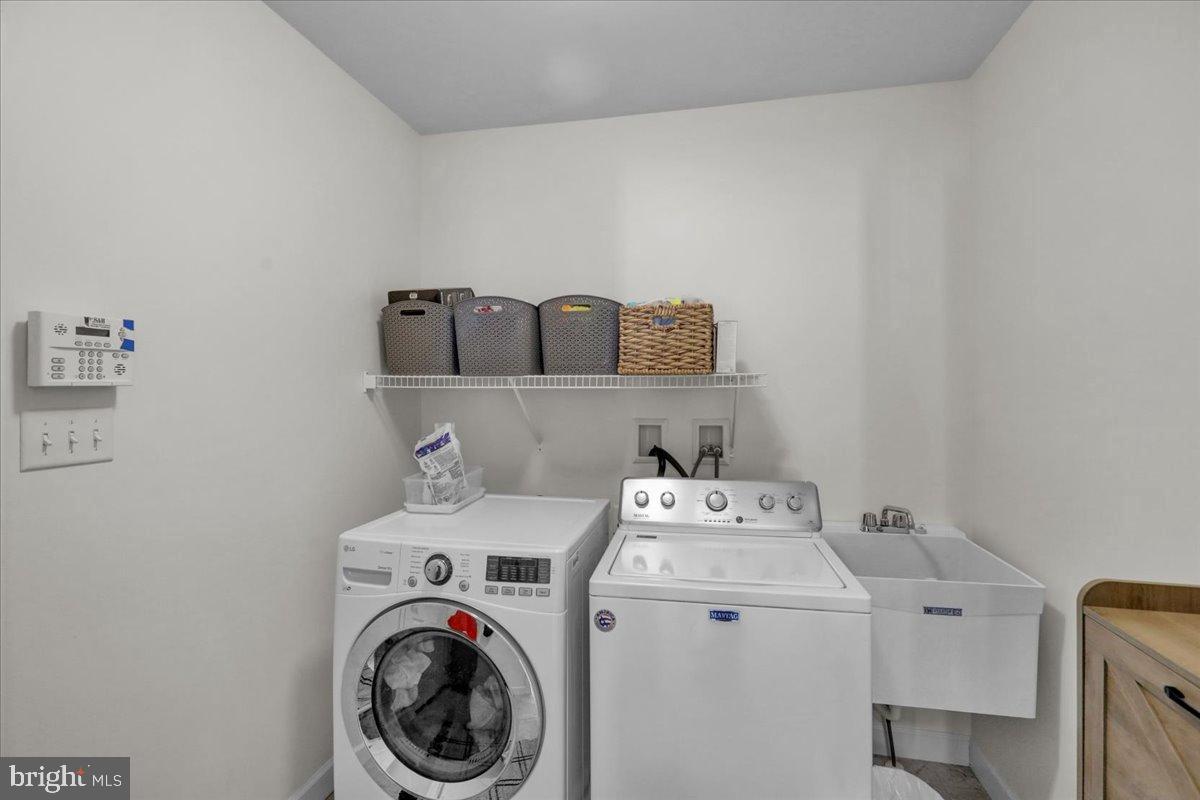 GREEN VALLEY WEST - Residential