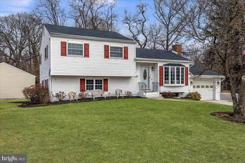 MLS: NJME2054996