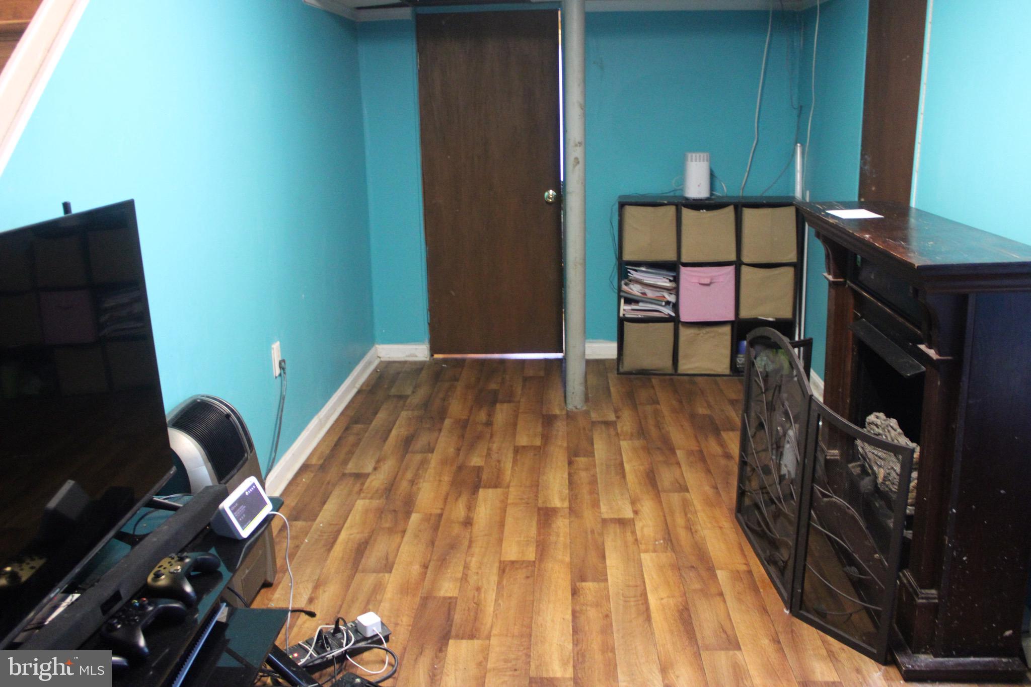 BELMONT - Residential