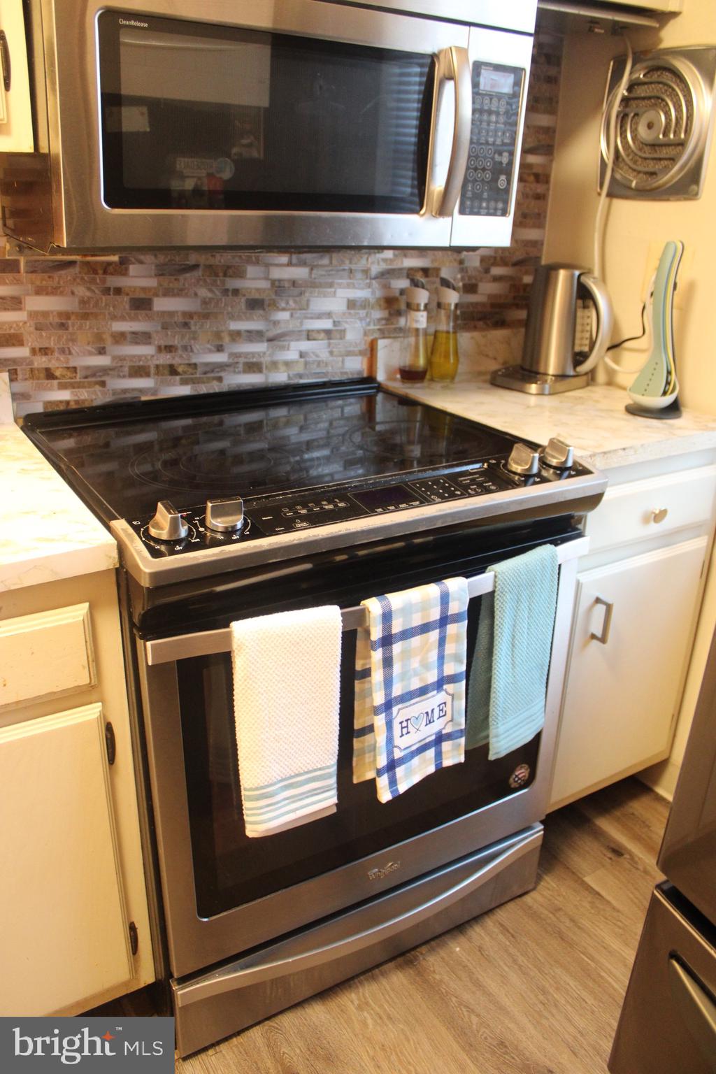 BELMONT - Residential