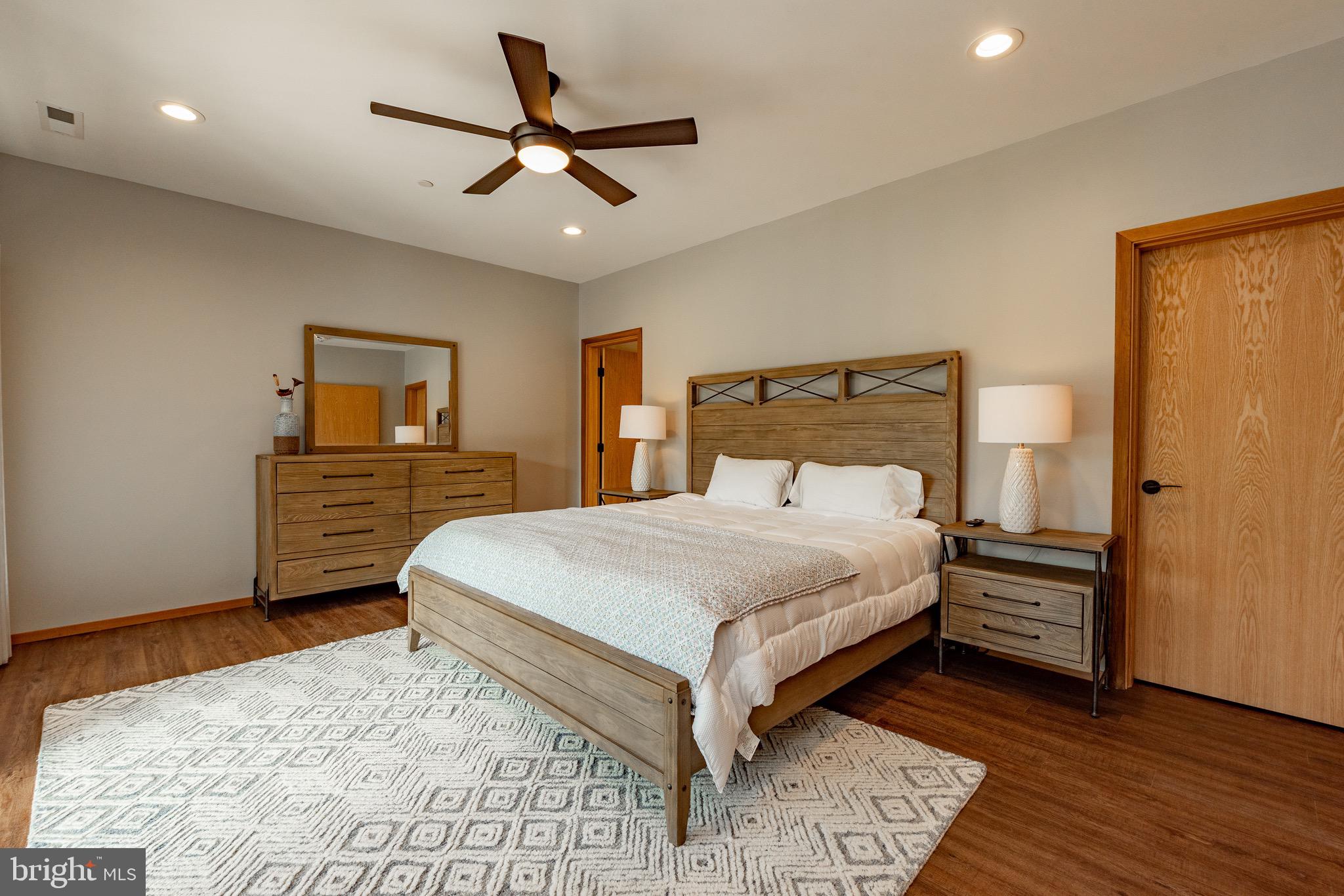 STILWATER - Residential