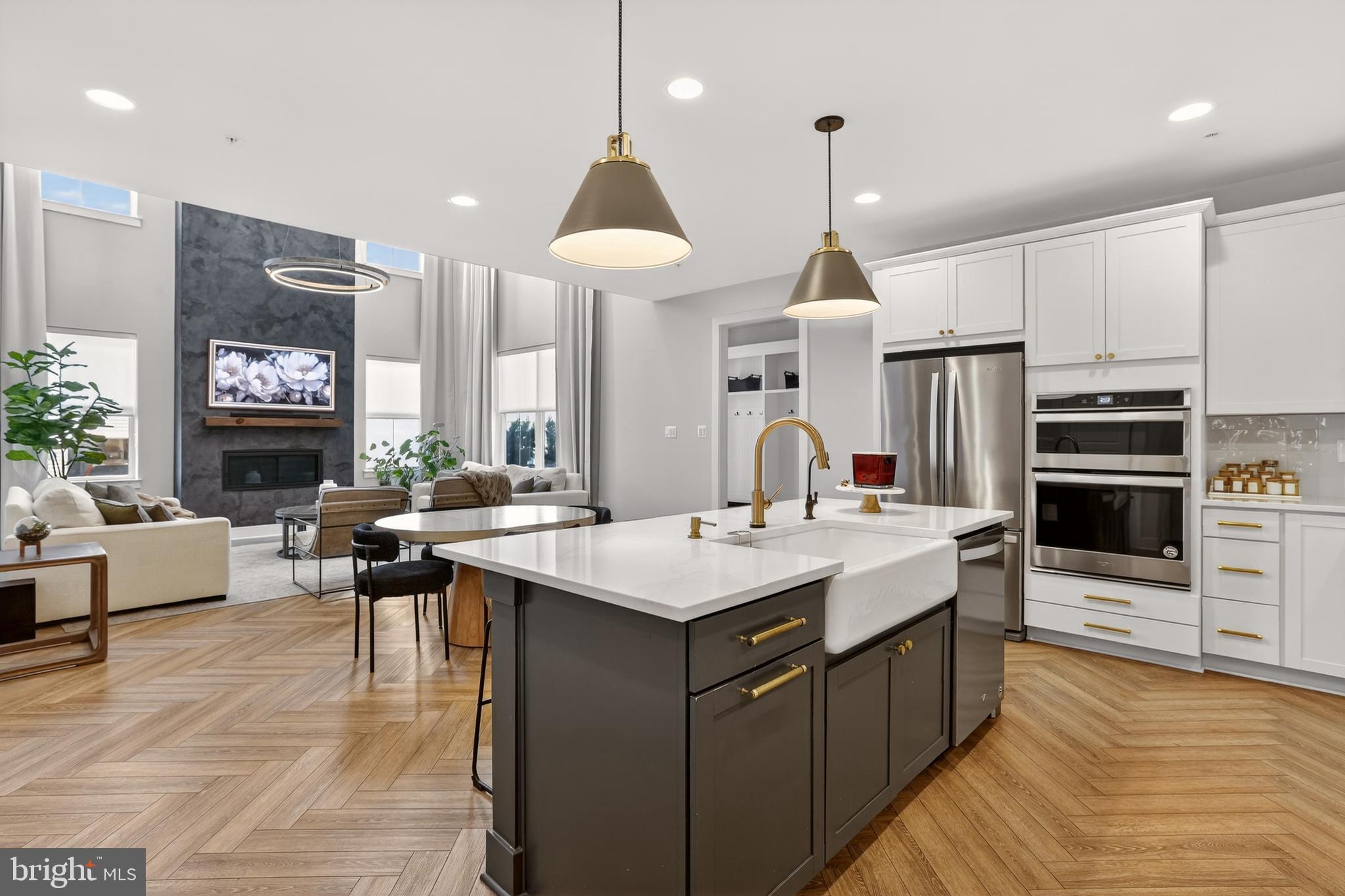 CABIN BRANCH - Residential