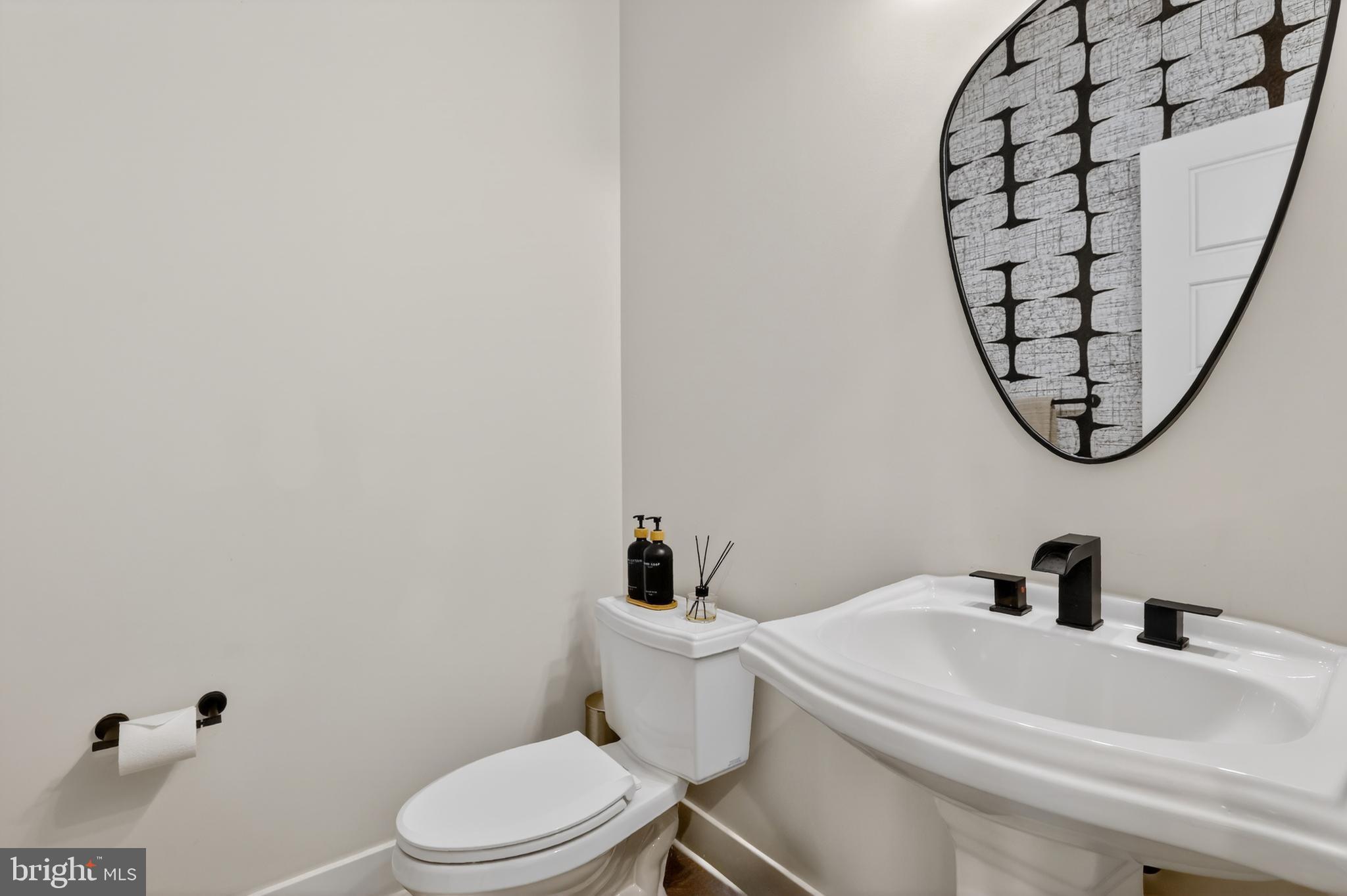 CABIN BRANCH - Residential