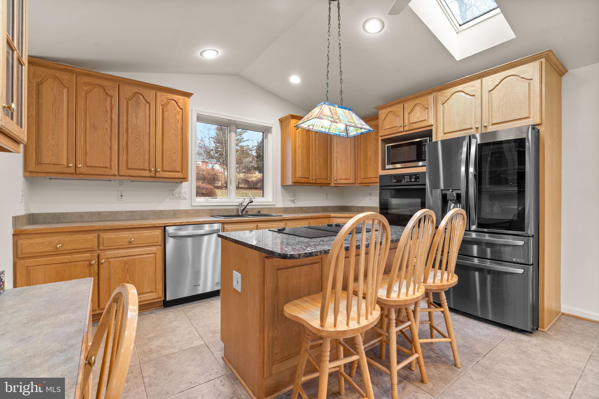 MERRYMAN HEIGHTS - Residential