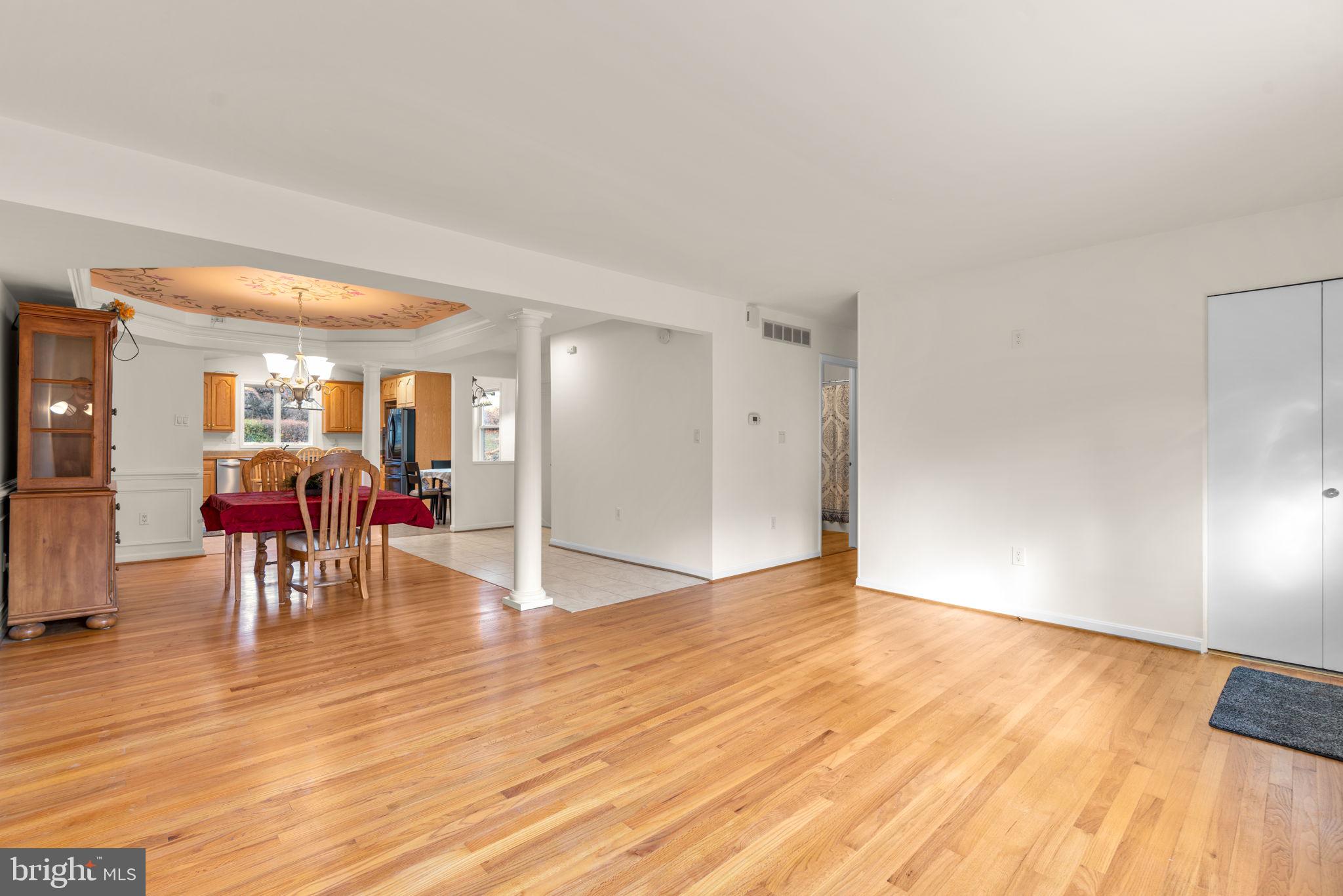 MERRYMAN HEIGHTS - Residential